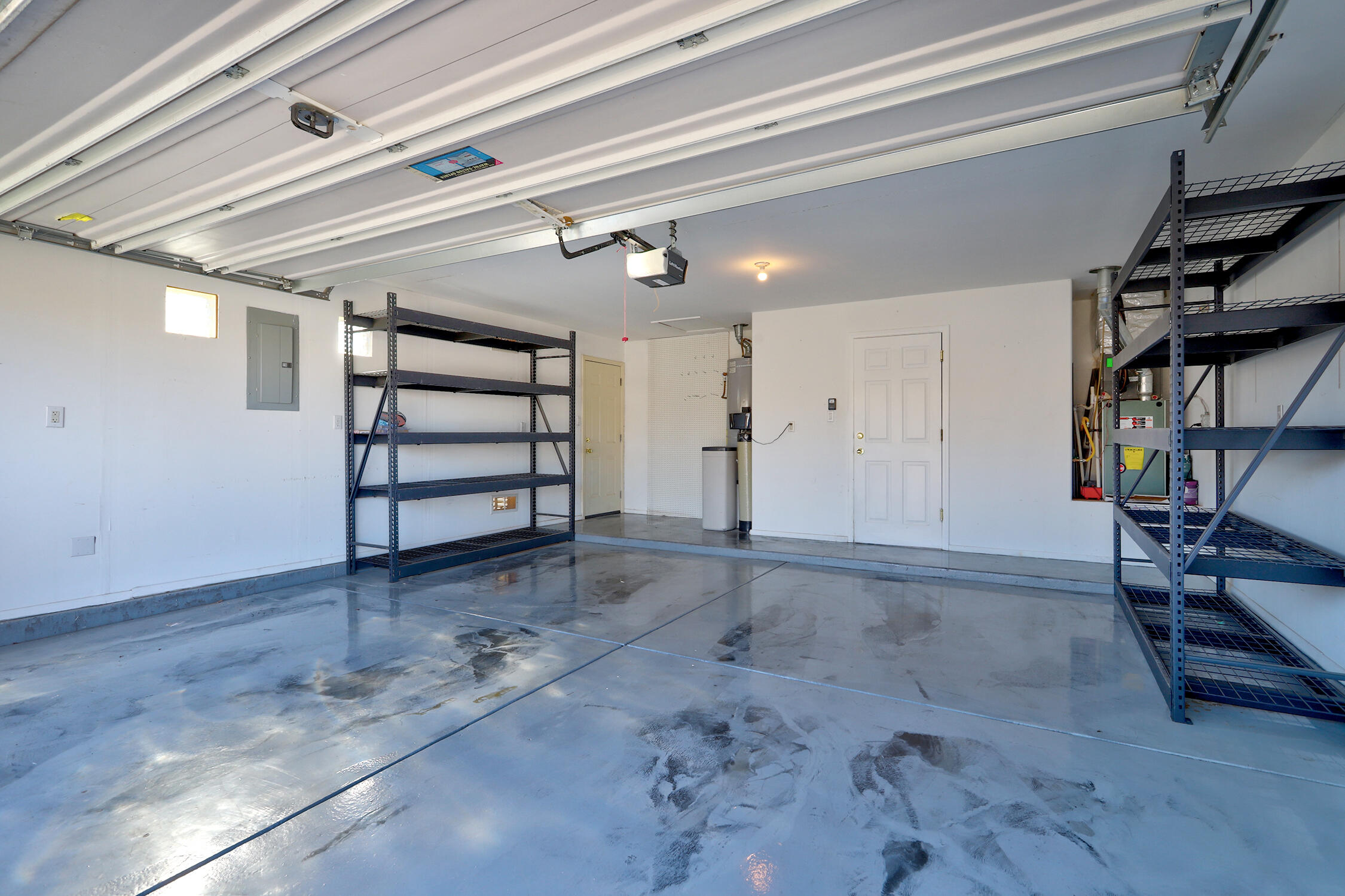 2417 Tyler Loop NE