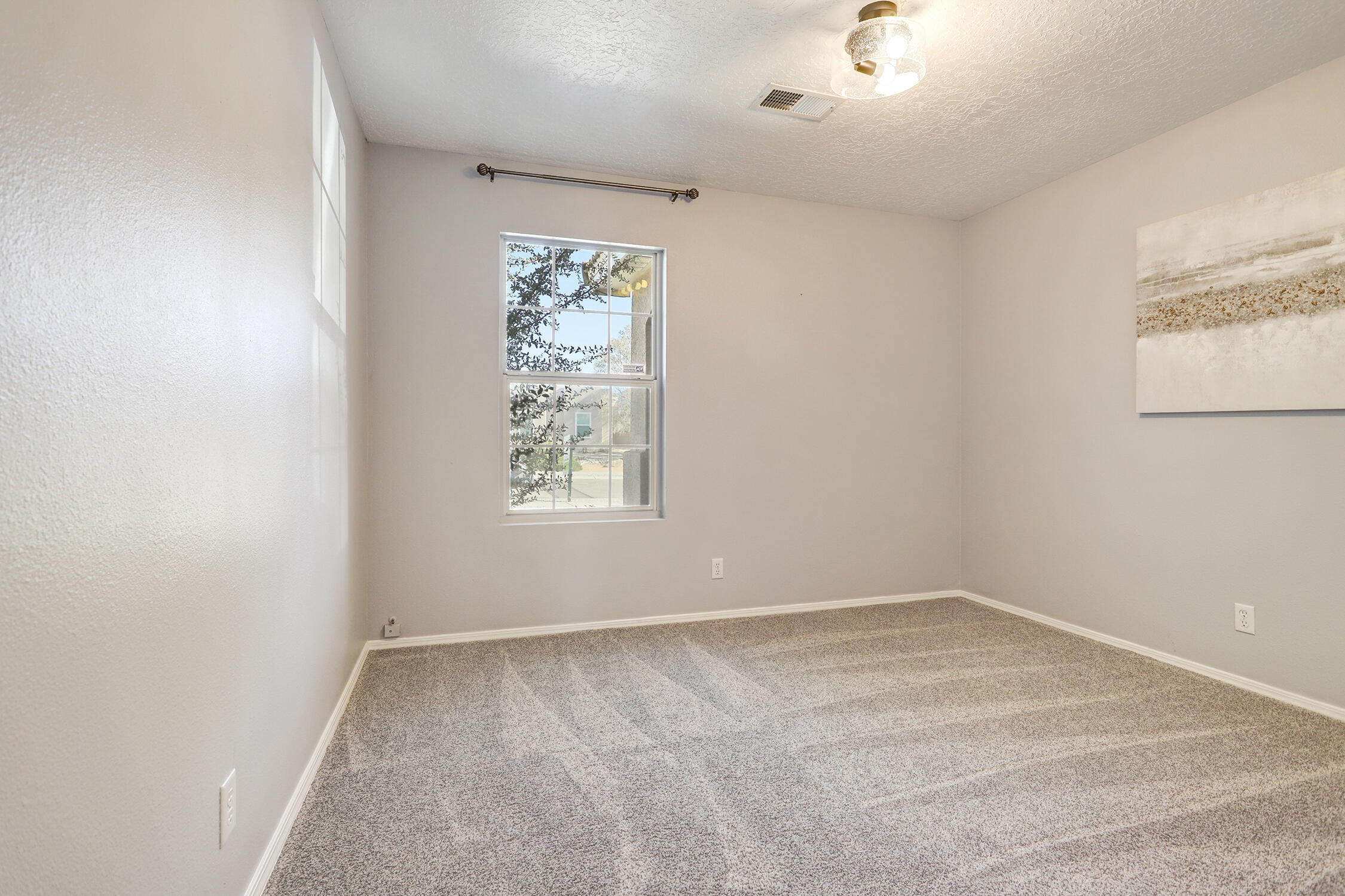 2417 Tyler Loop NE