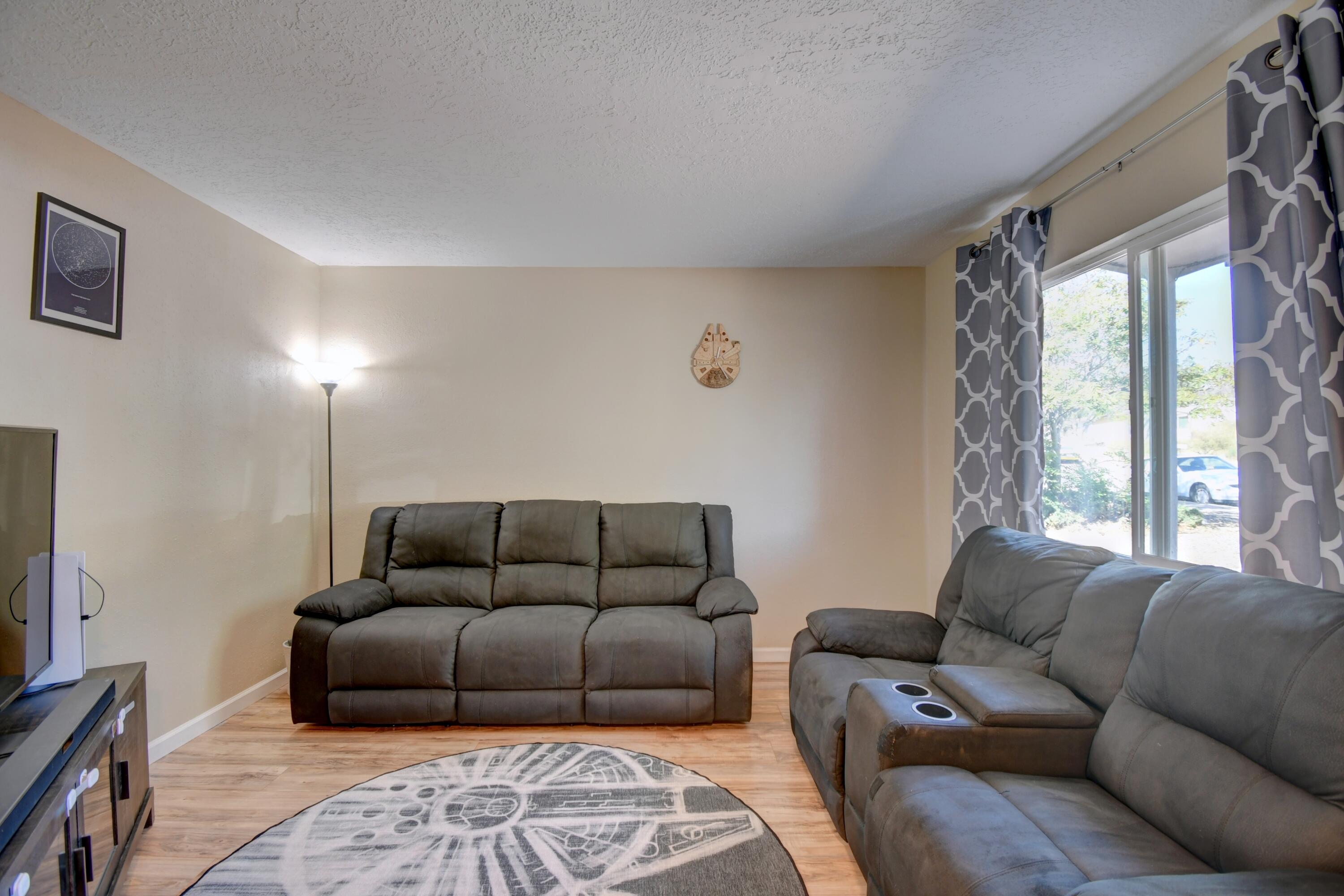 709 NAKOMIS Drive NE