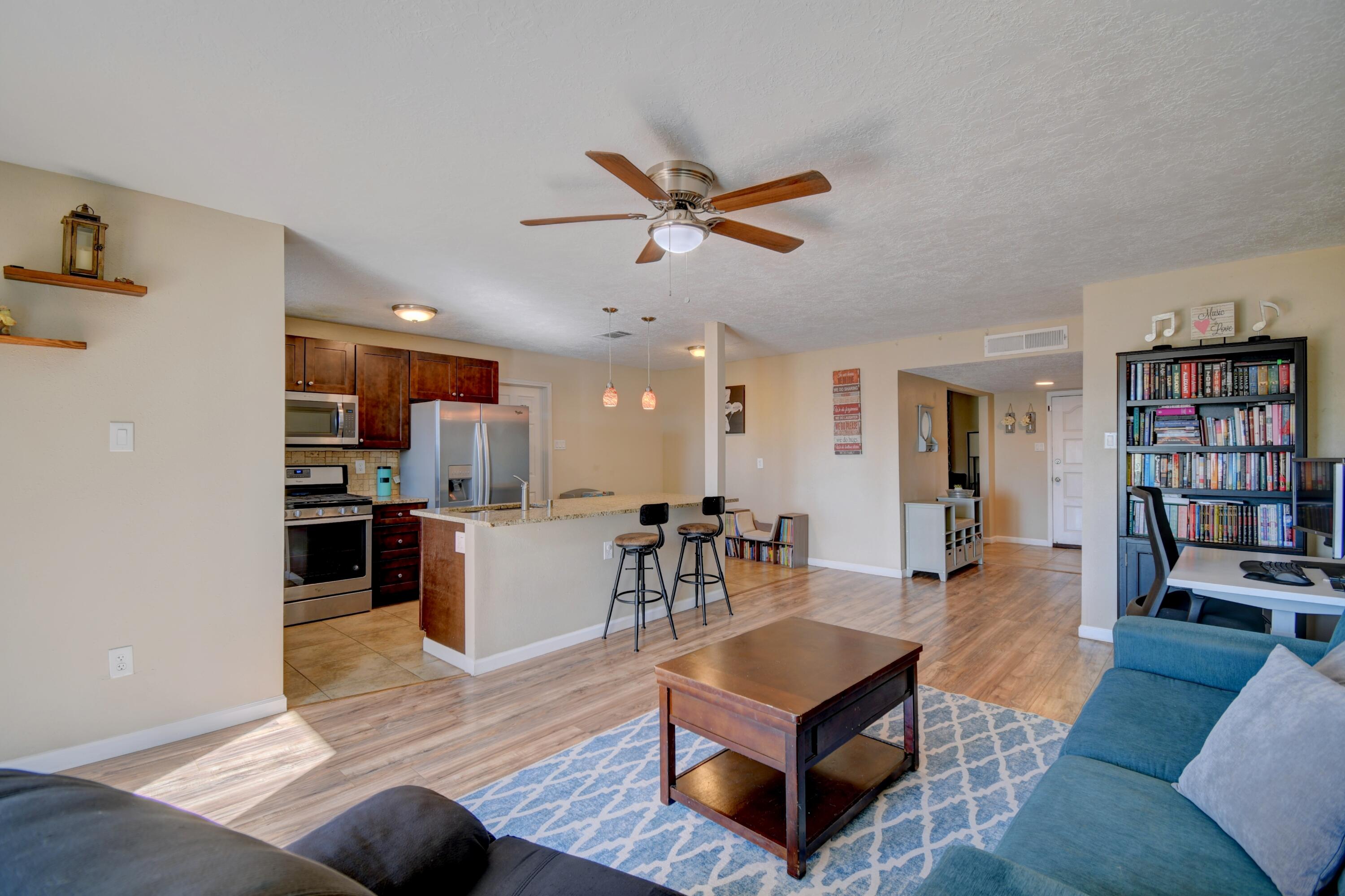 709 NAKOMIS Drive NE