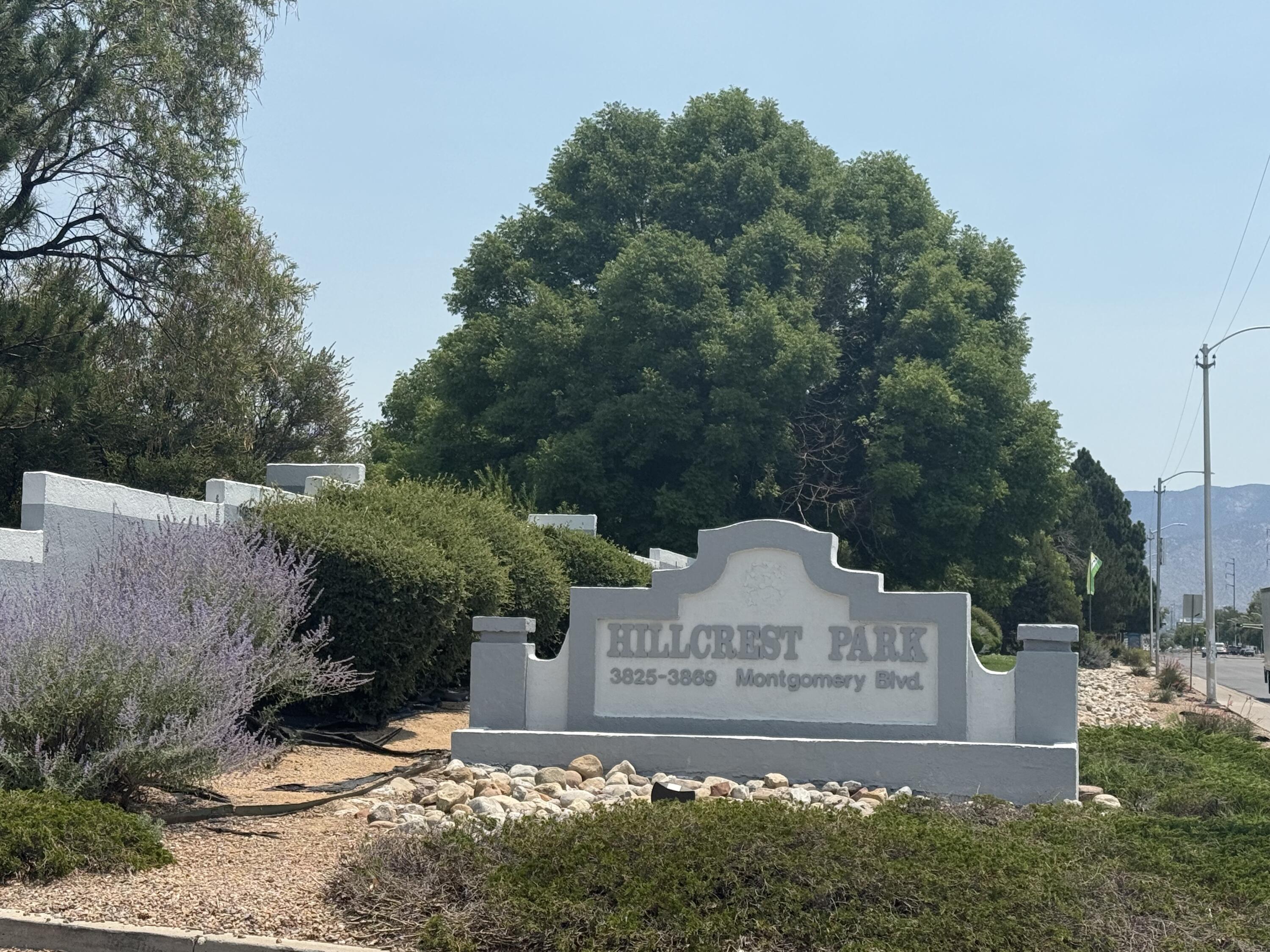 3861 MONTGOMERY Boulevard NE 1401