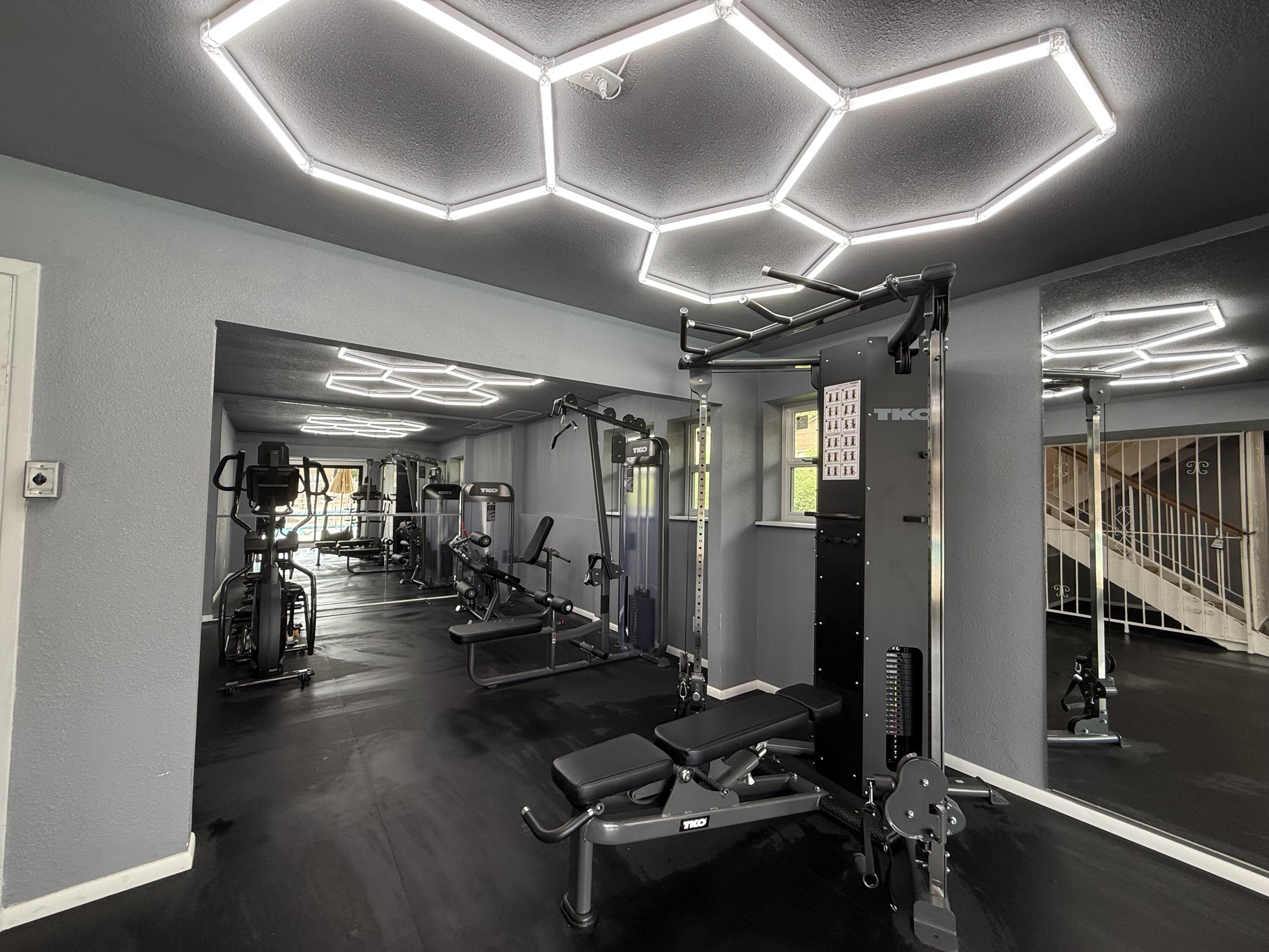 3861 MONTGOMERY Boulevard NE 1401