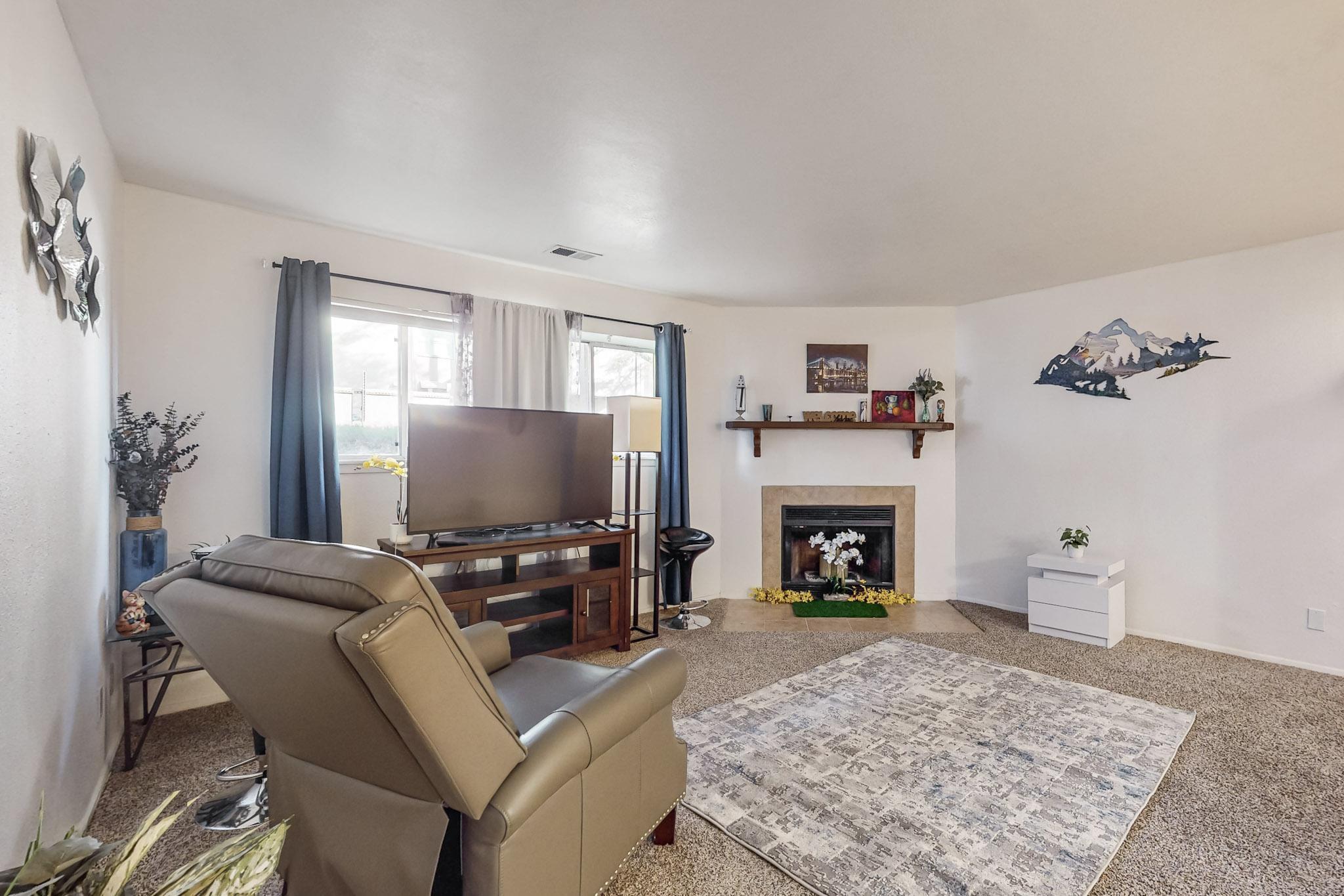 3861 MONTGOMERY Boulevard NE 1401