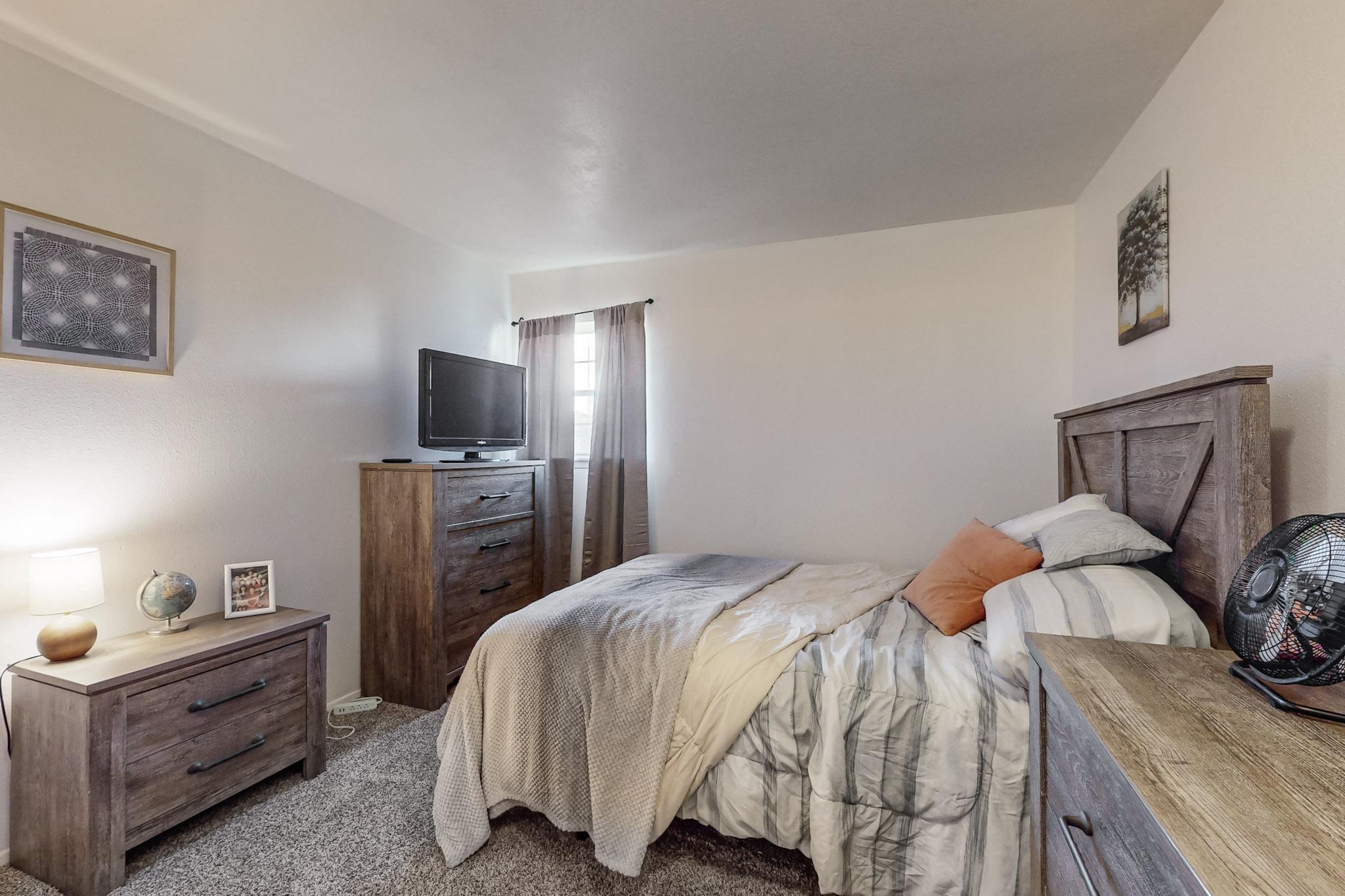 3861 MONTGOMERY Boulevard NE 1401