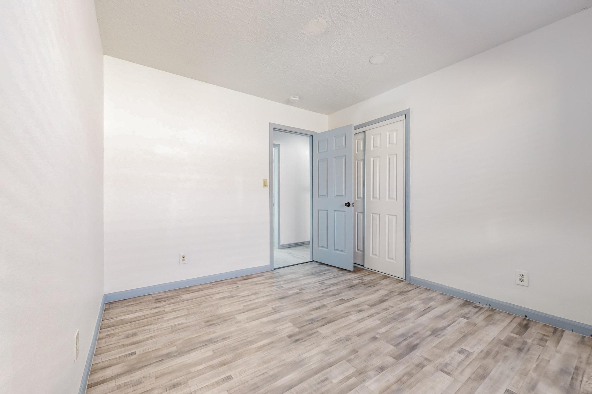 3300 RUNNING BIRD Place NW