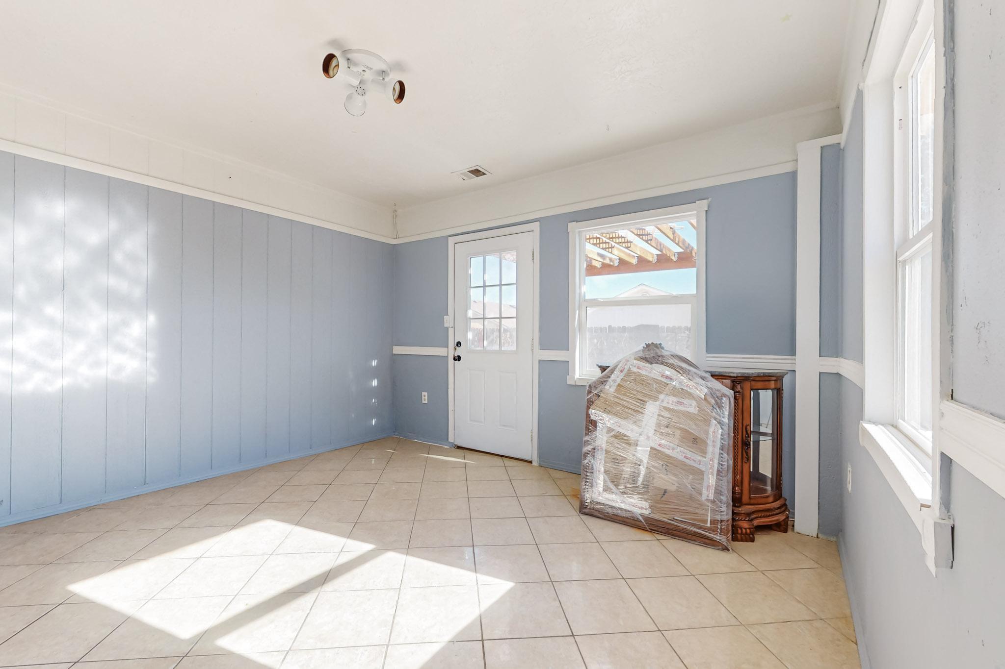 3300 RUNNING BIRD Place NW