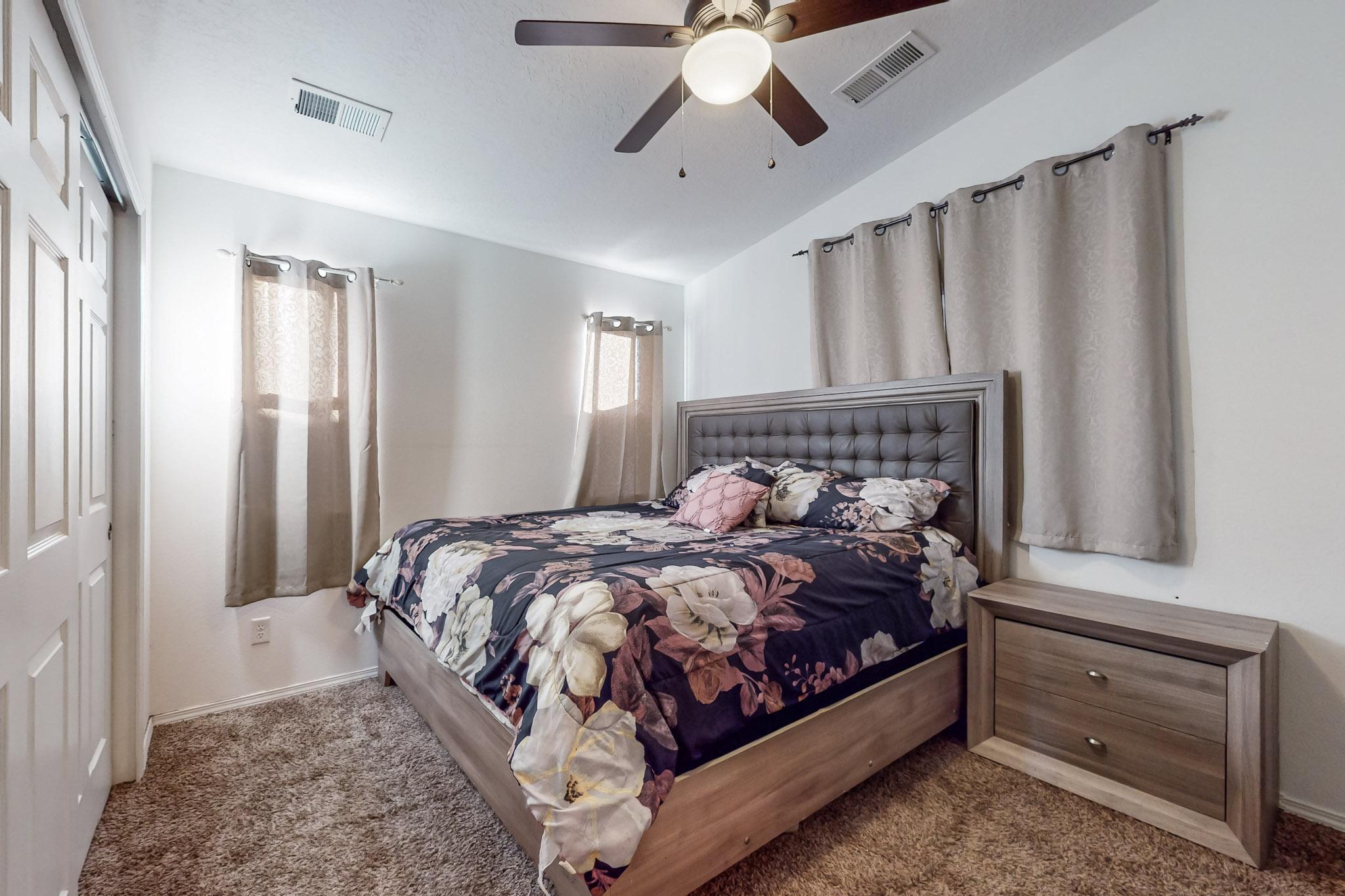 2843 BACO NOIR Drive SW