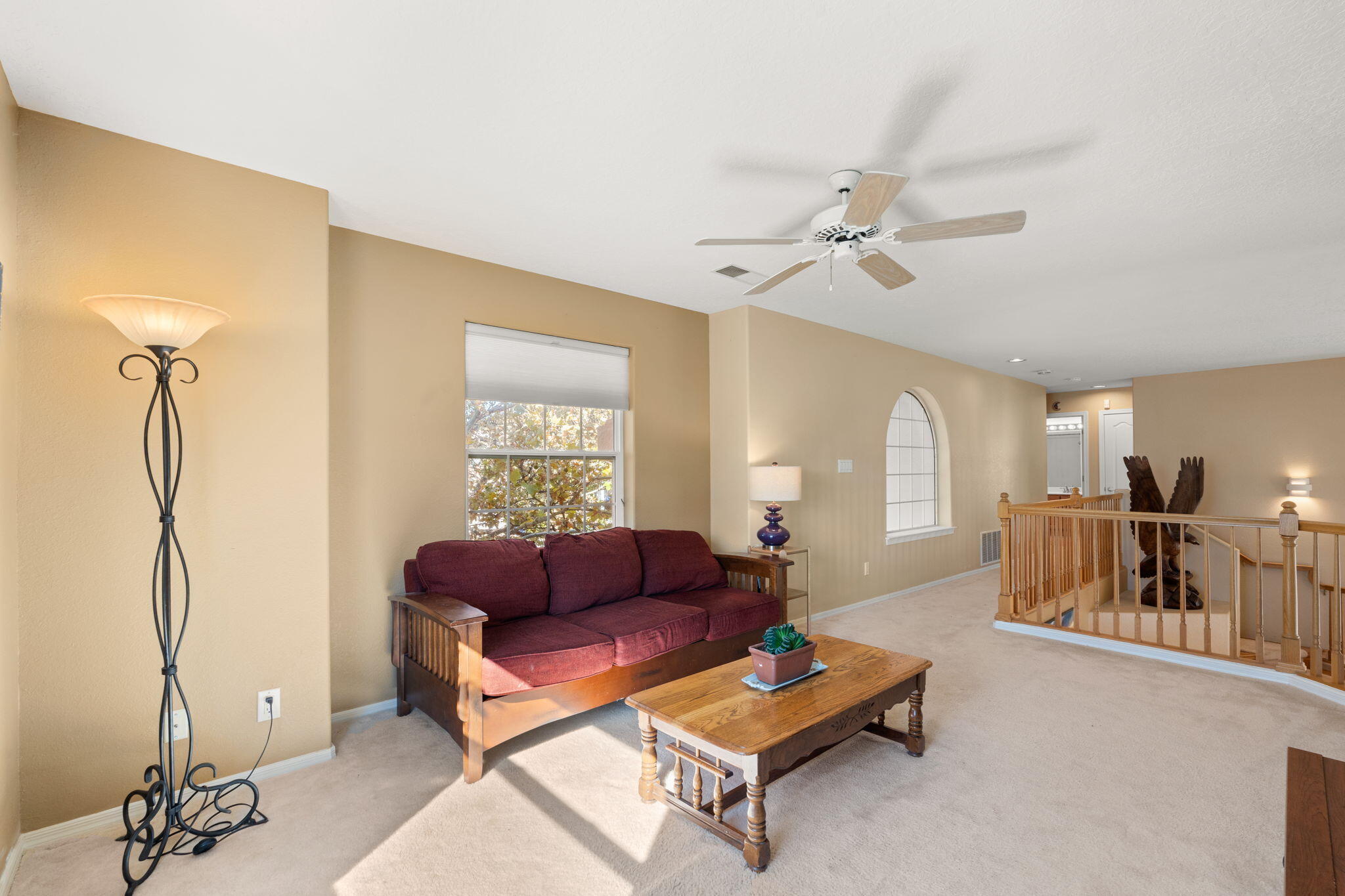1402 CANYON HILLS Drive NE