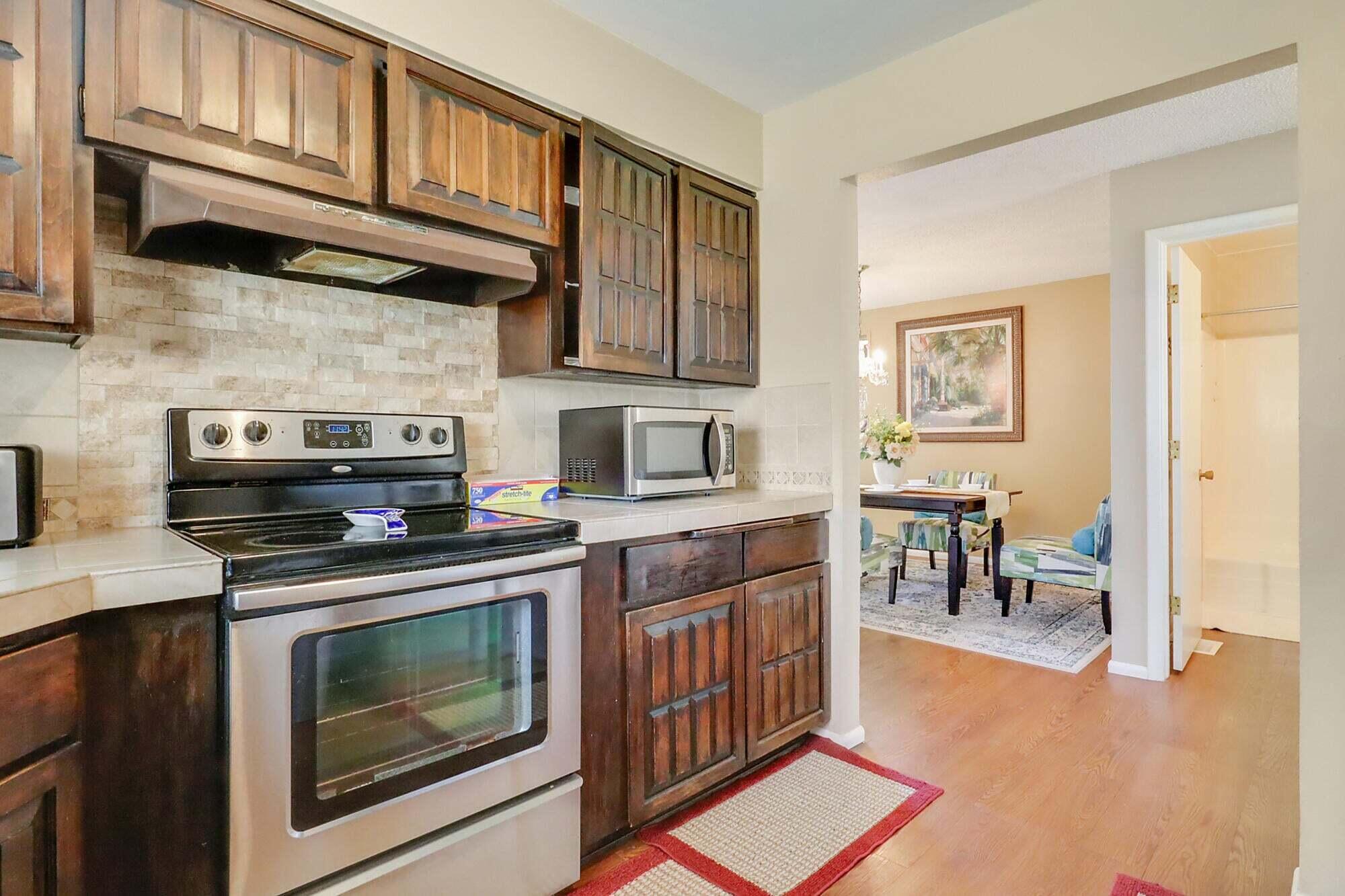 3608 GENERAL PATCH Street NE