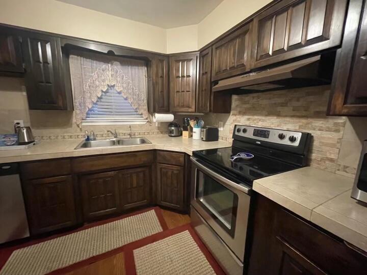3608 GENERAL PATCH Street NE