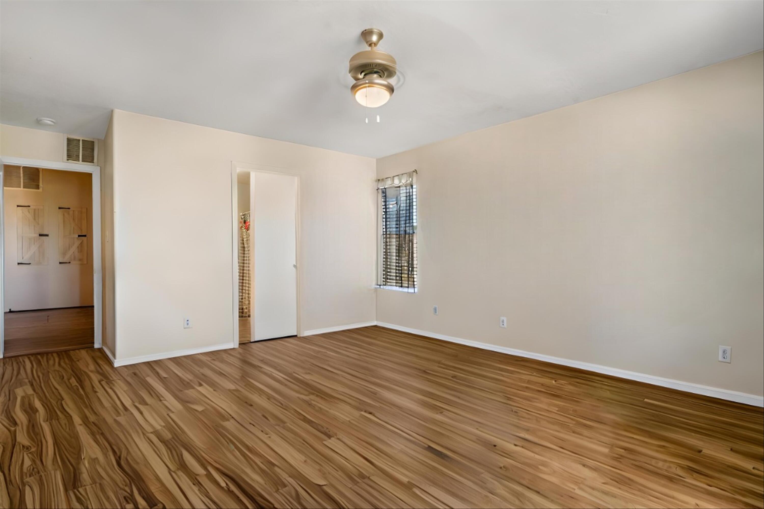 10605 CALLE MERIDA NW