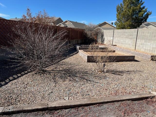 10605 CALLE MERIDA NW