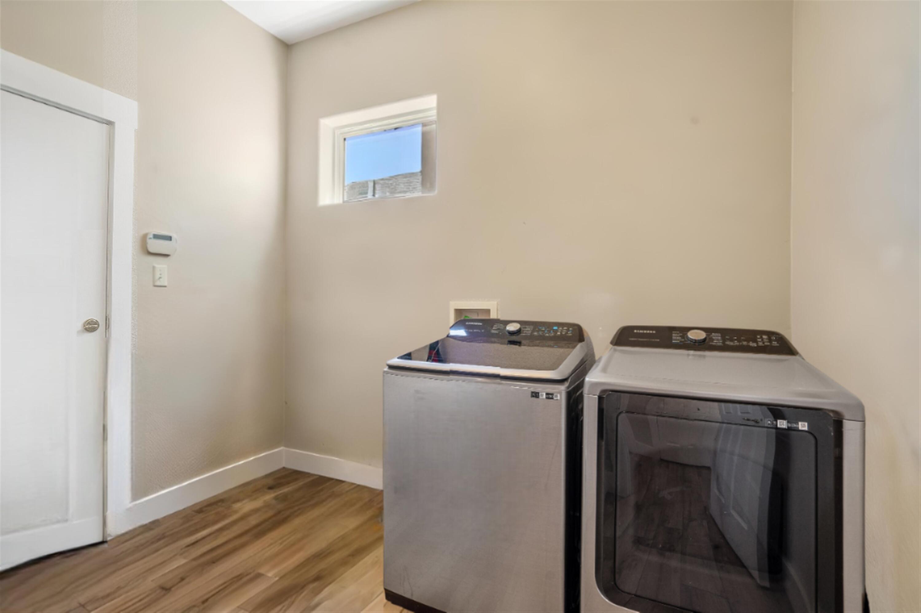 10605 CALLE MERIDA NW