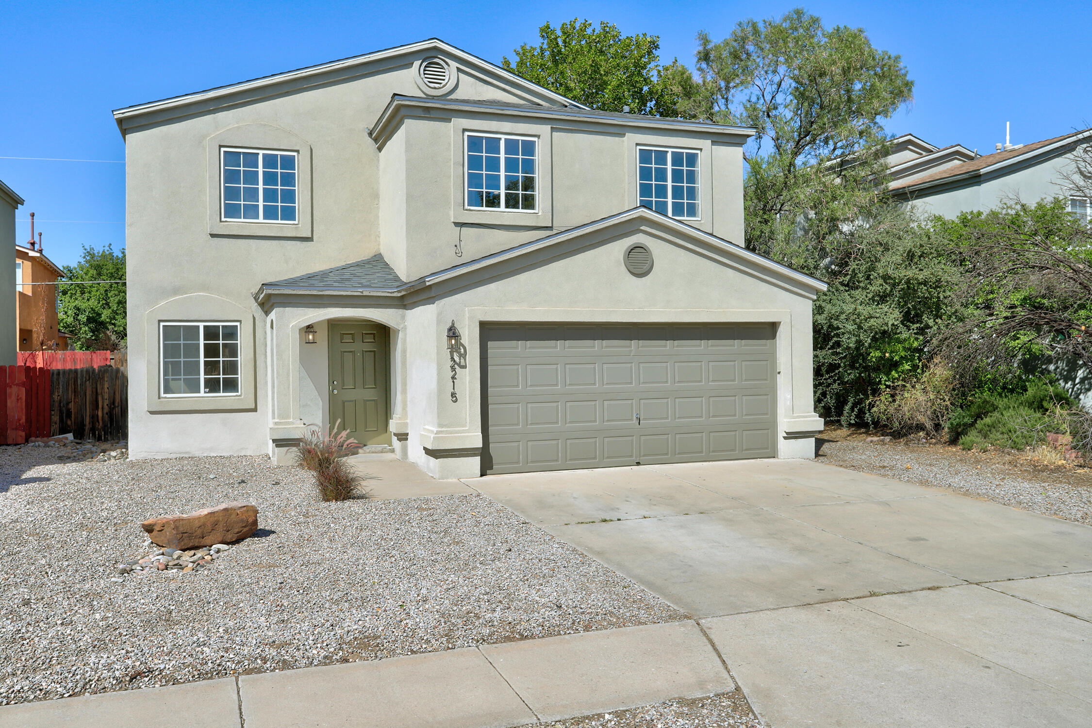 2215 SEA FOAM Street NW