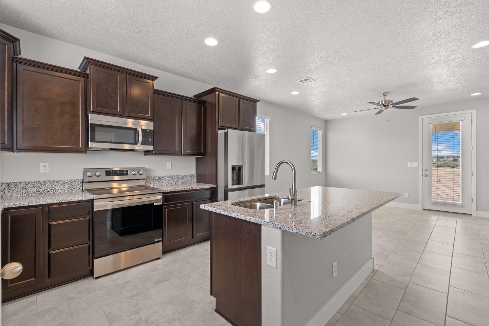 388 B Pecos Loop NW B