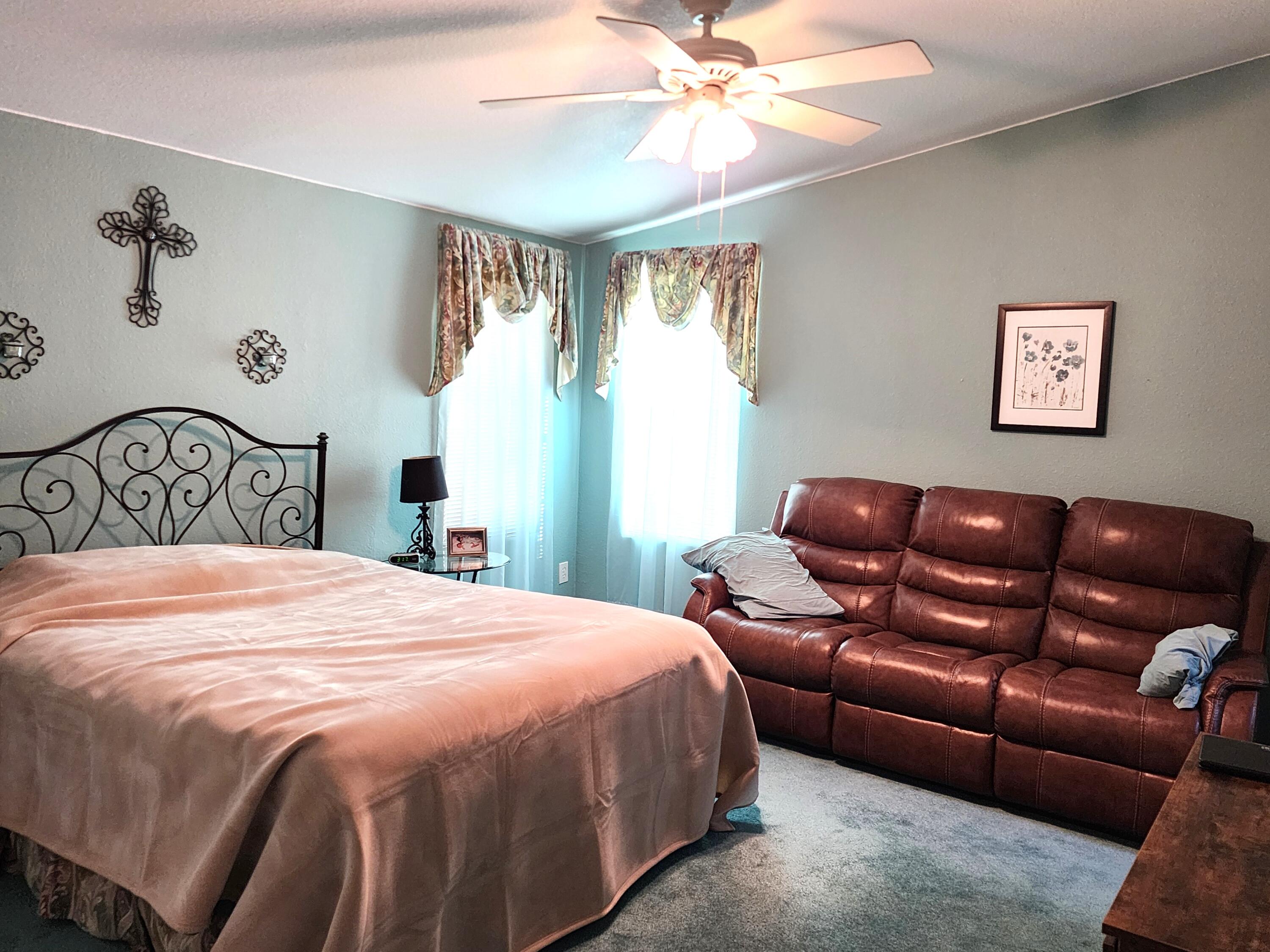 105 SUNRISE BLUFFS Drive