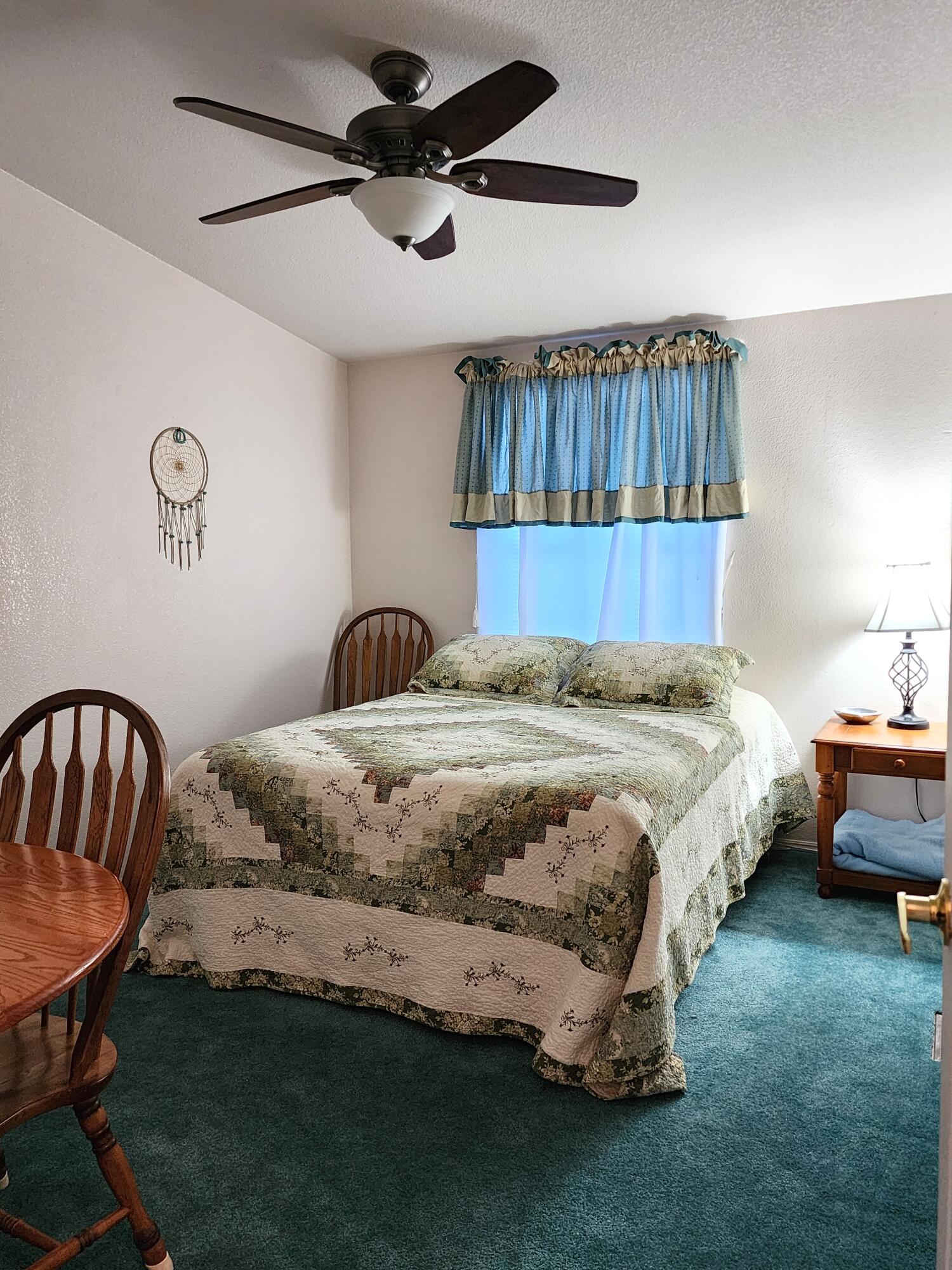 105 SUNRISE BLUFFS Drive