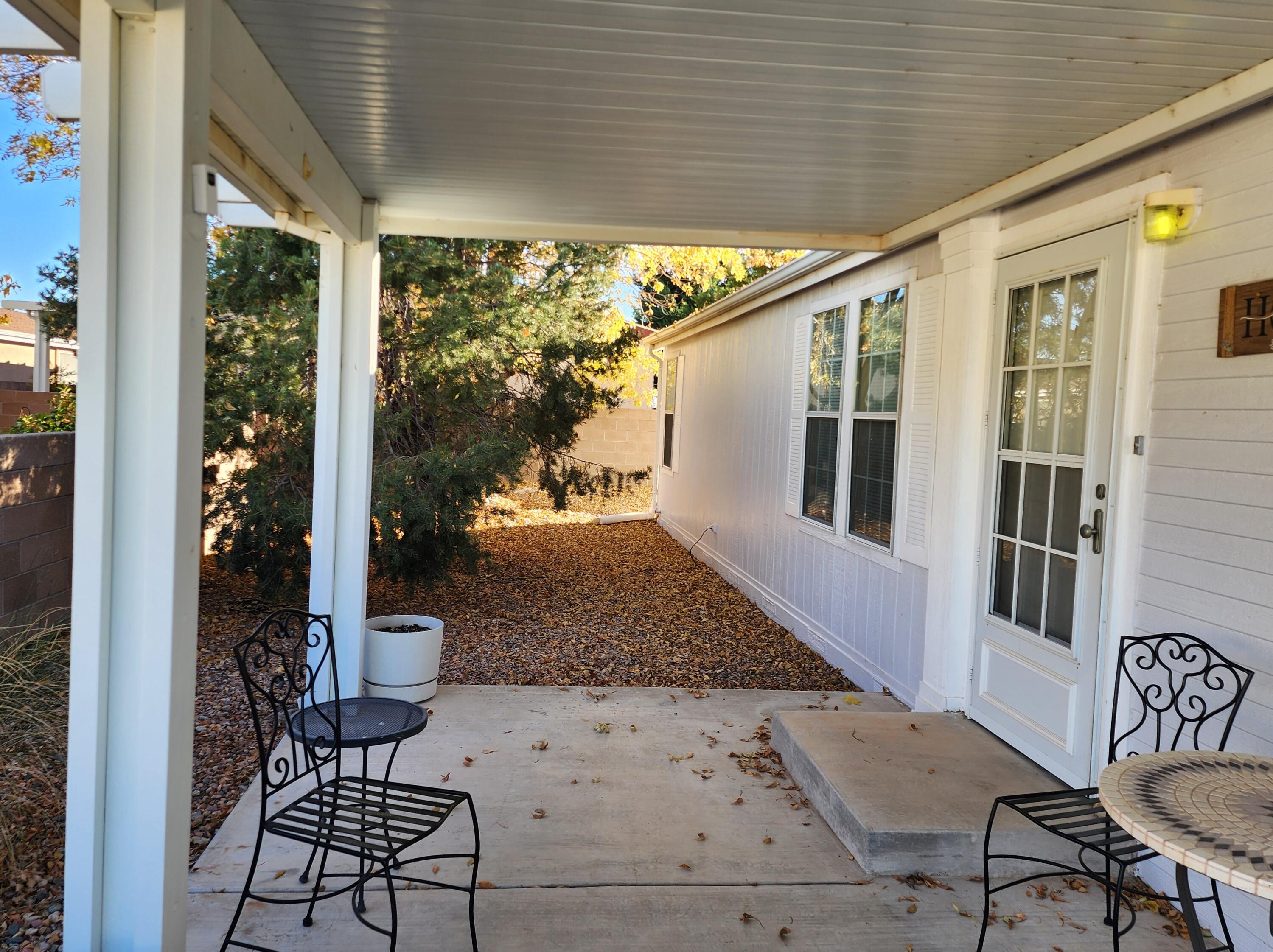 105 SUNRISE BLUFFS Drive