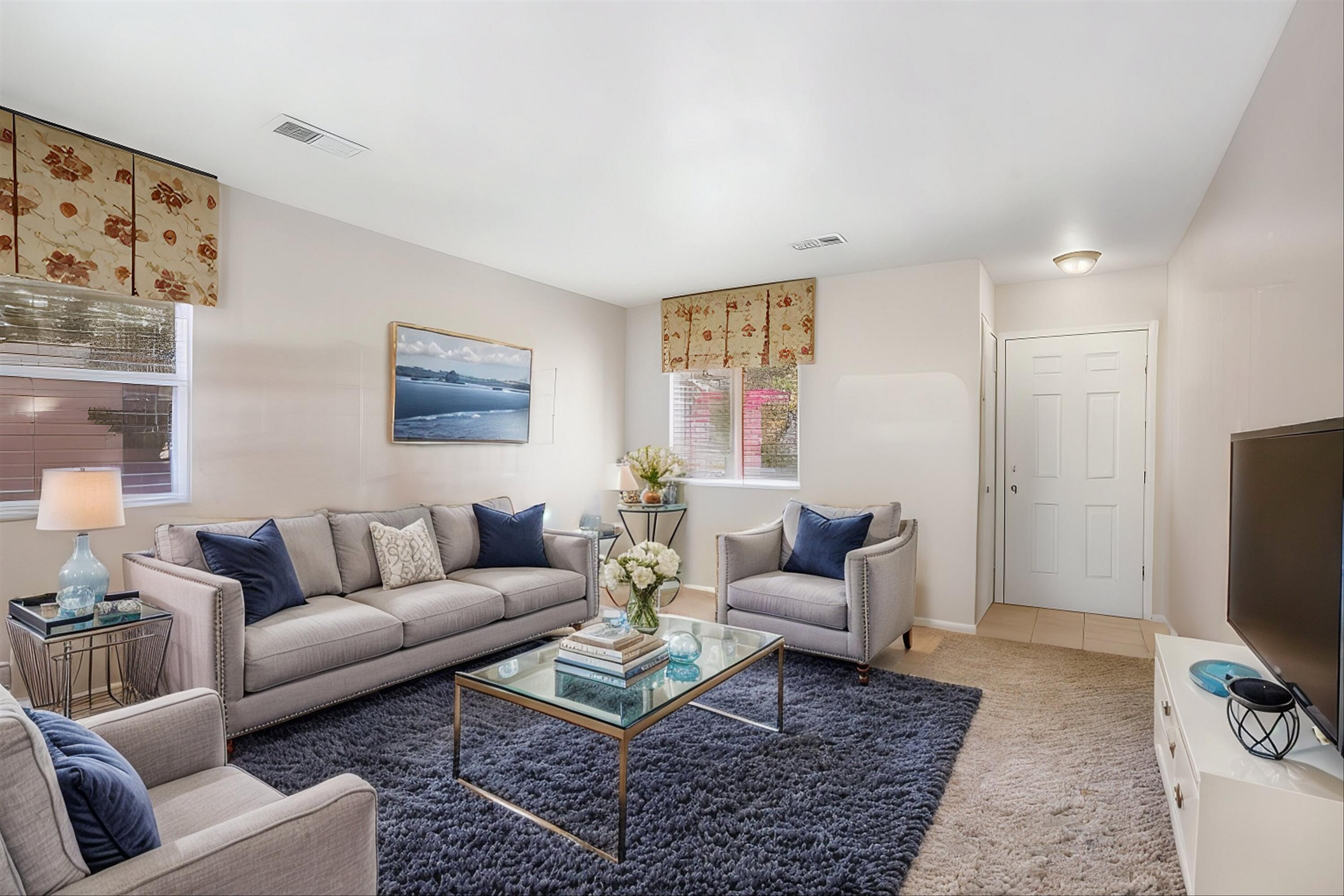 6651 MOUNTAIN HAWK Loop NE