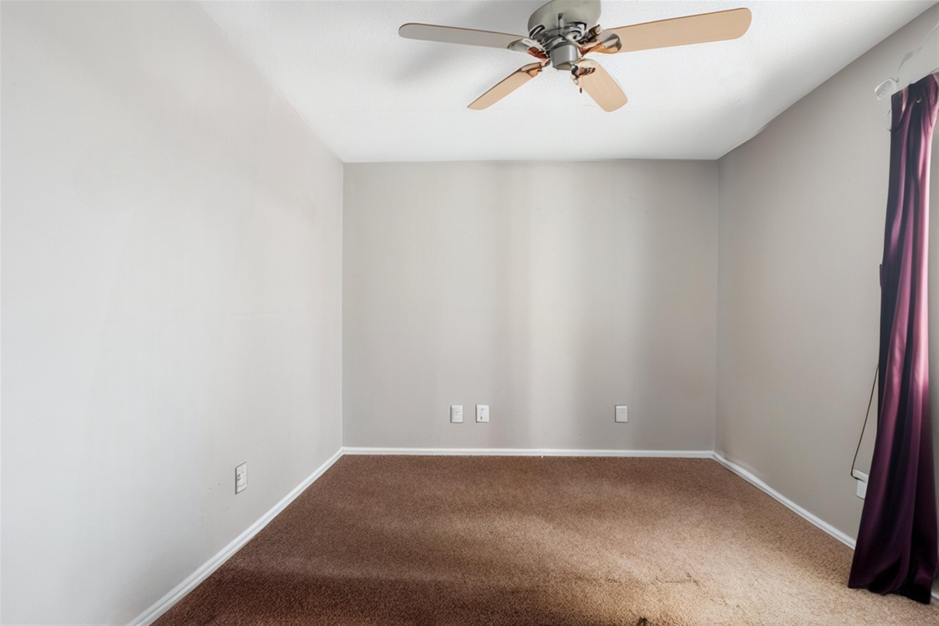 6651 MOUNTAIN HAWK Loop NE