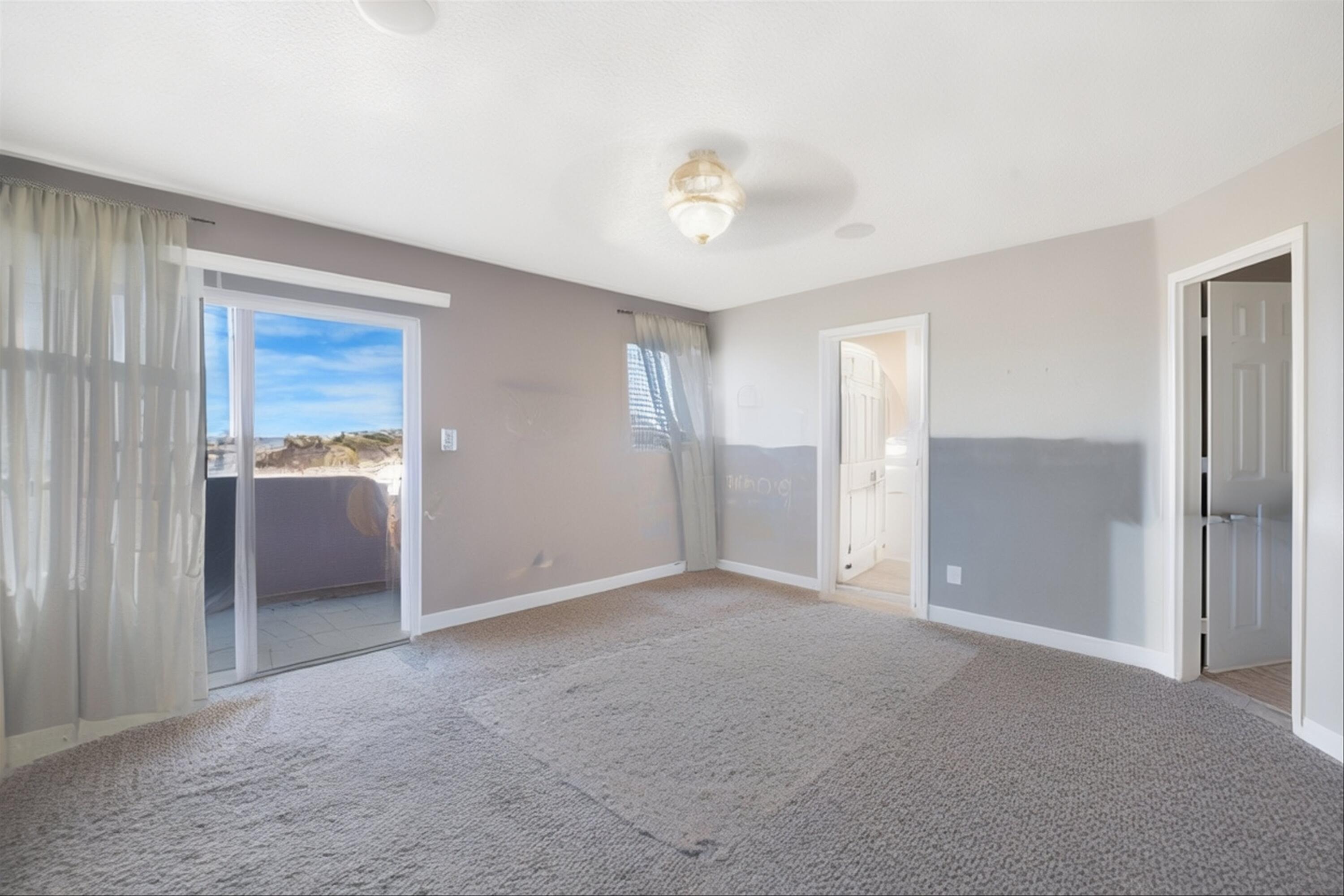 6651 MOUNTAIN HAWK Loop NE