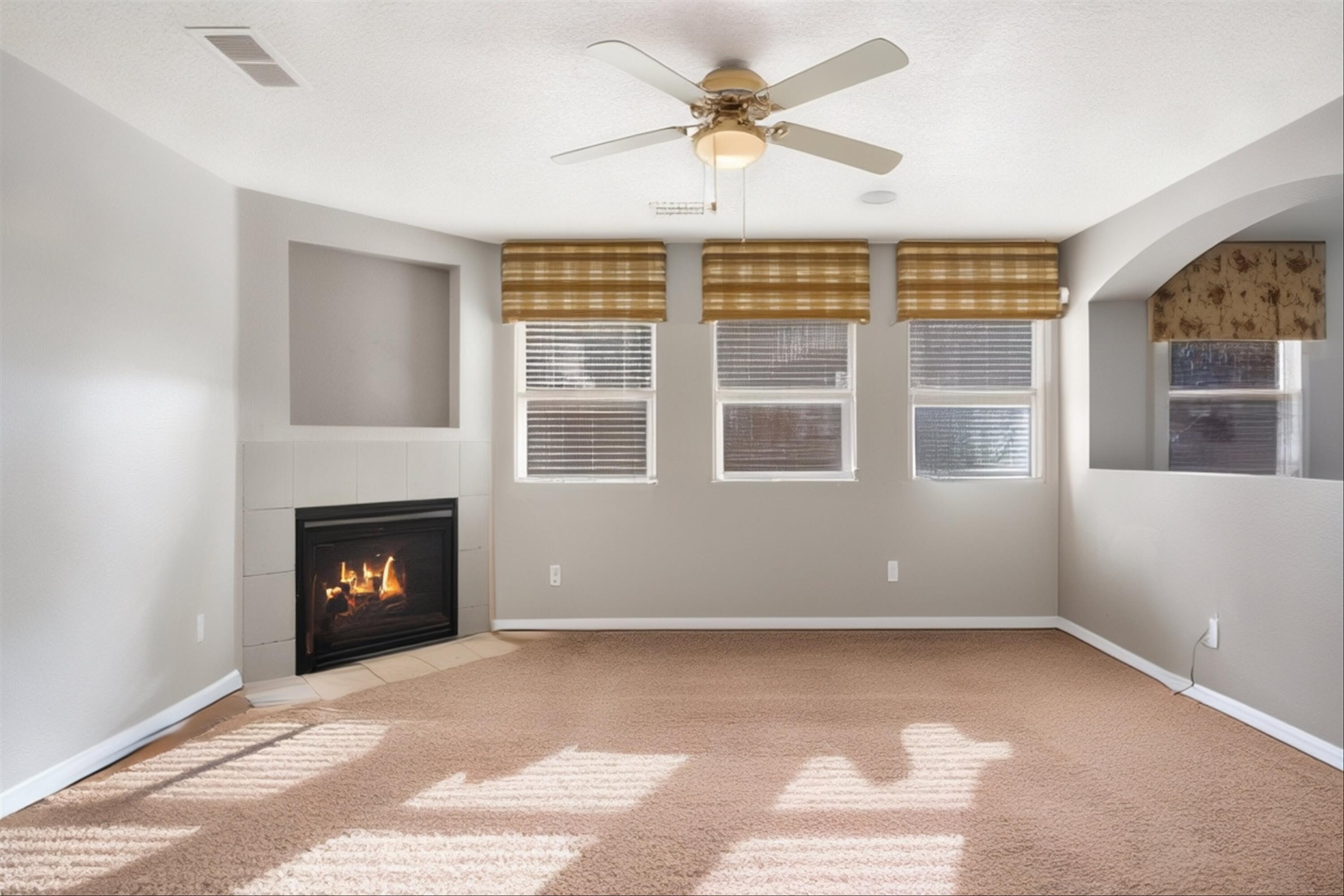 6651 MOUNTAIN HAWK Loop NE