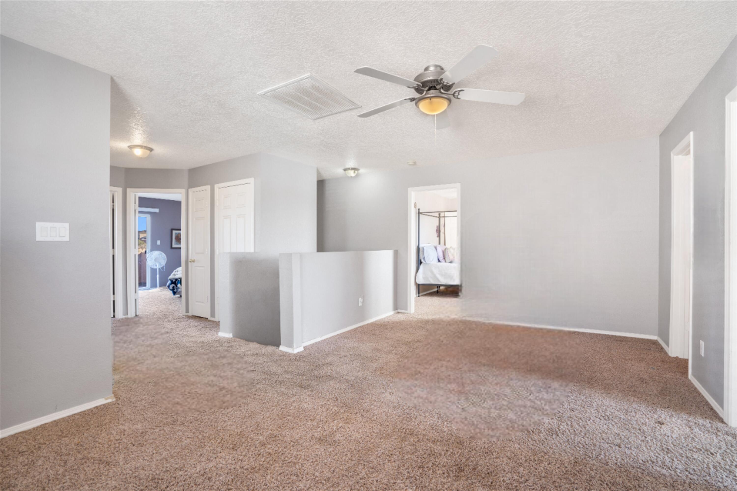 6651 MOUNTAIN HAWK Loop NE