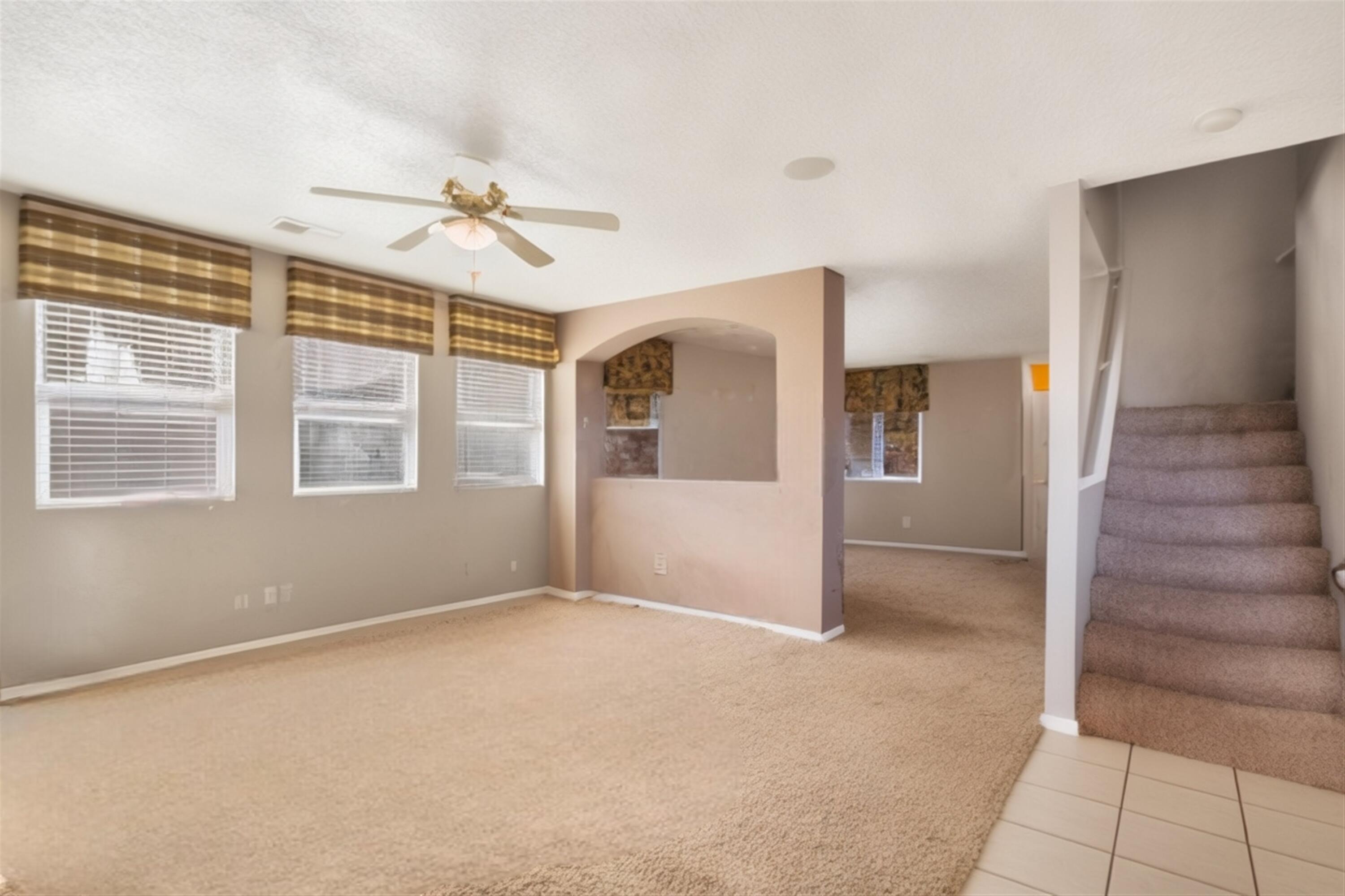 6651 MOUNTAIN HAWK Loop NE