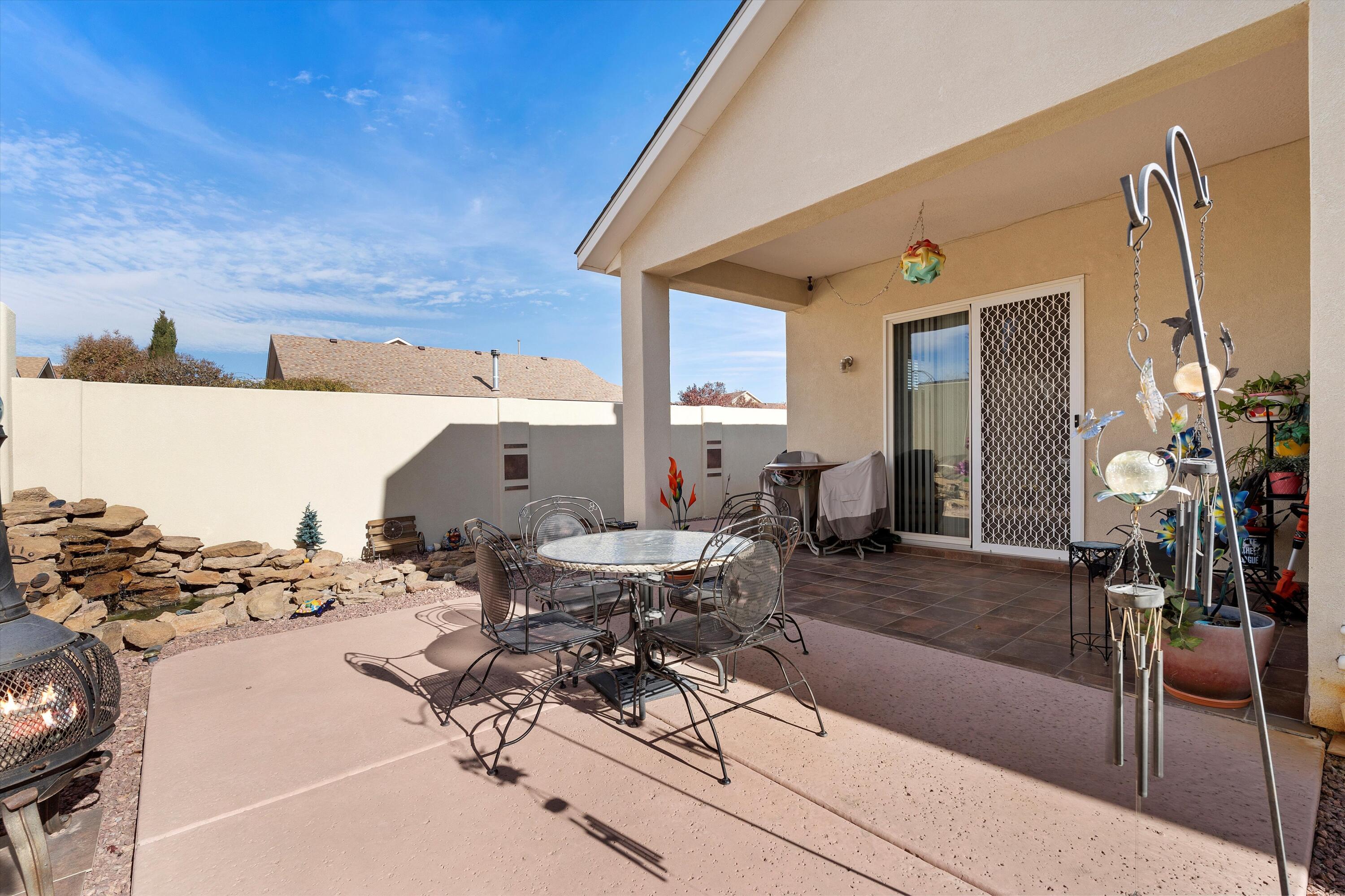 1217 REYNOSA Loop SE