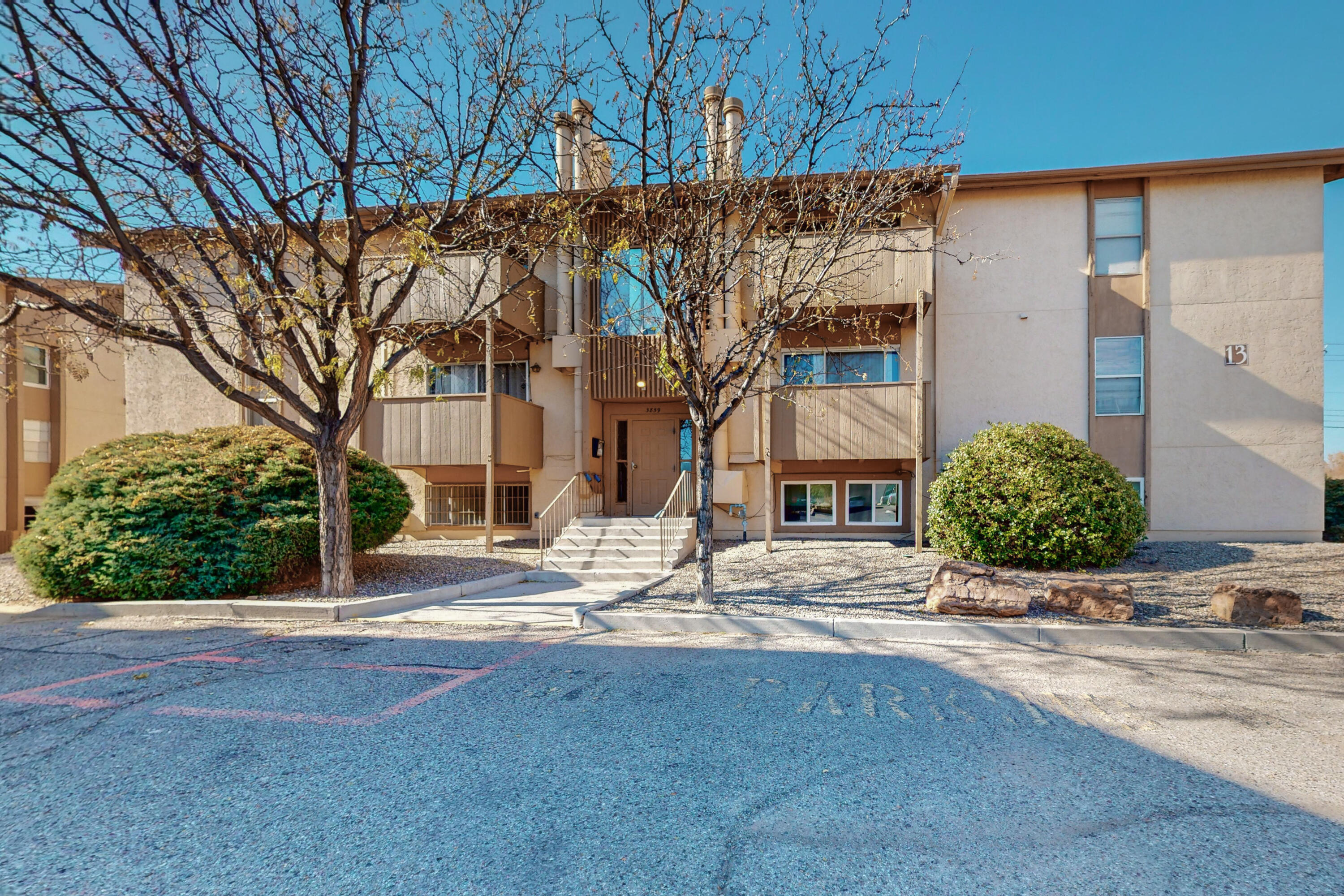 3859 MONTGOMERY Boulevard NE 1331