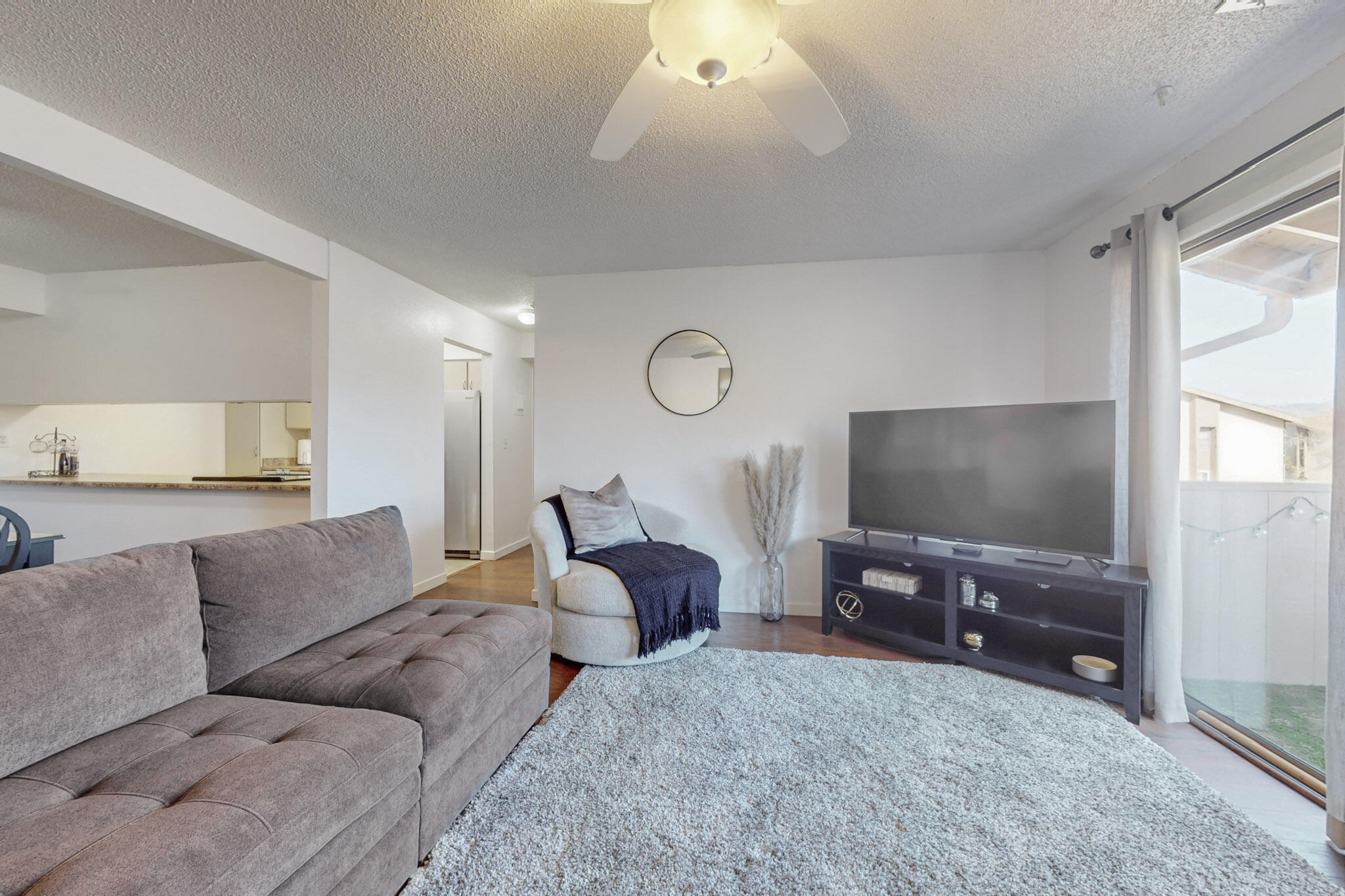 3859 MONTGOMERY Boulevard NE 1331