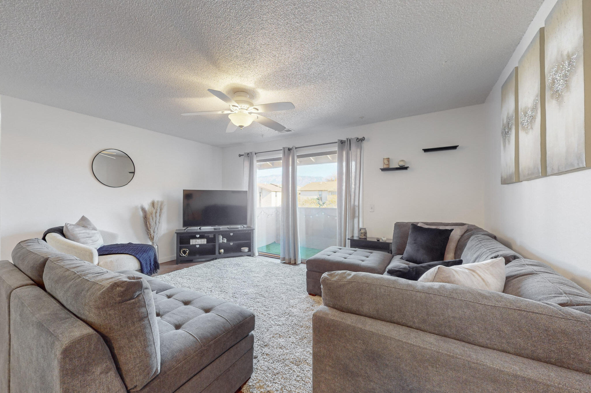 3859 MONTGOMERY Boulevard NE 1331