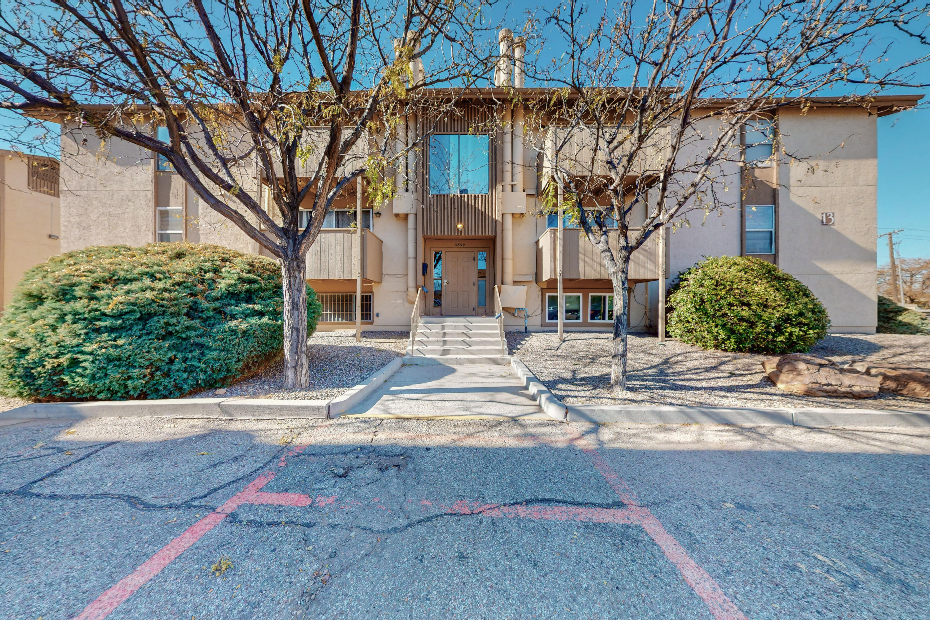 3859 MONTGOMERY Boulevard NE 1331