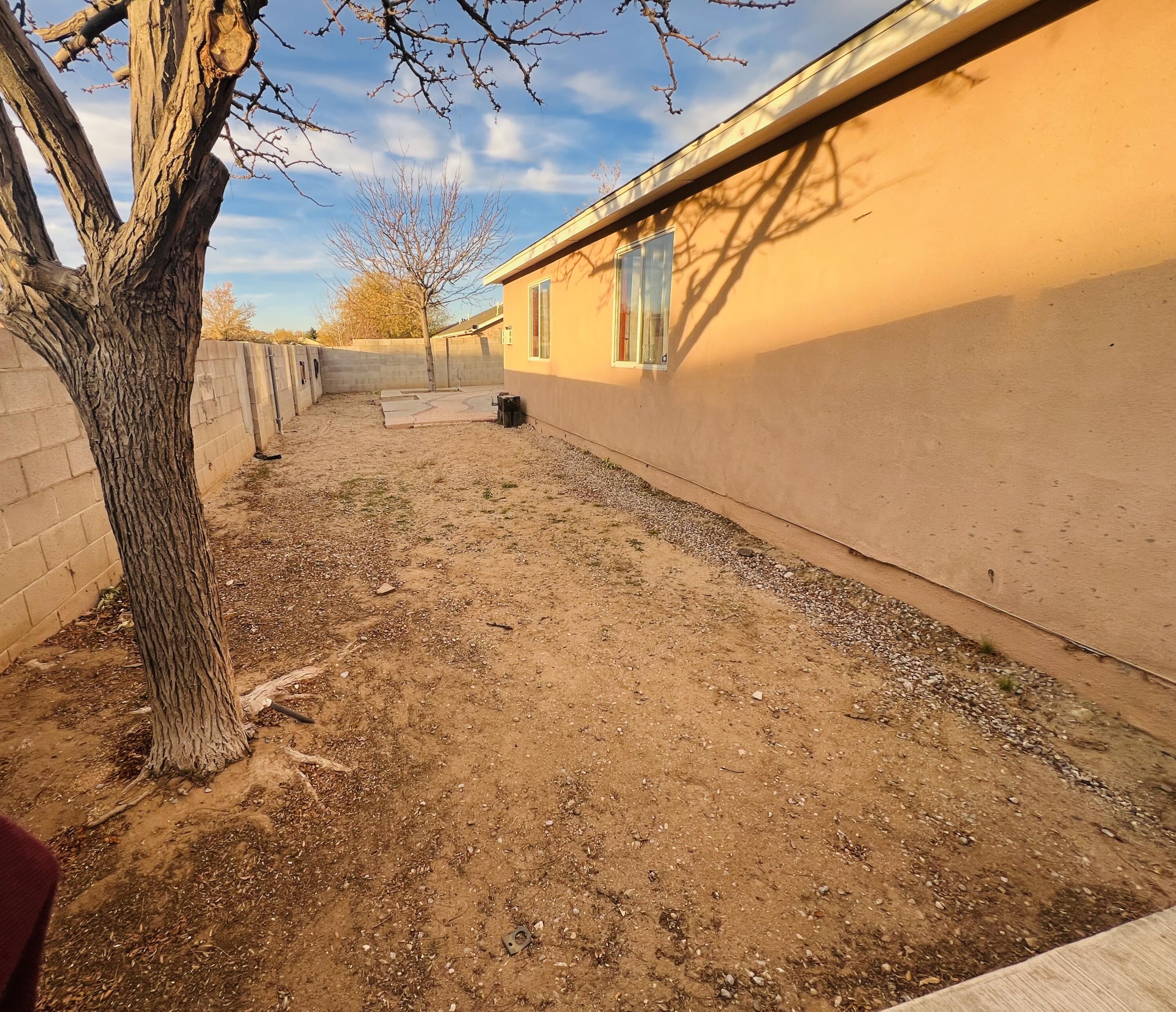 7615 AUTUMN SKY Road SW