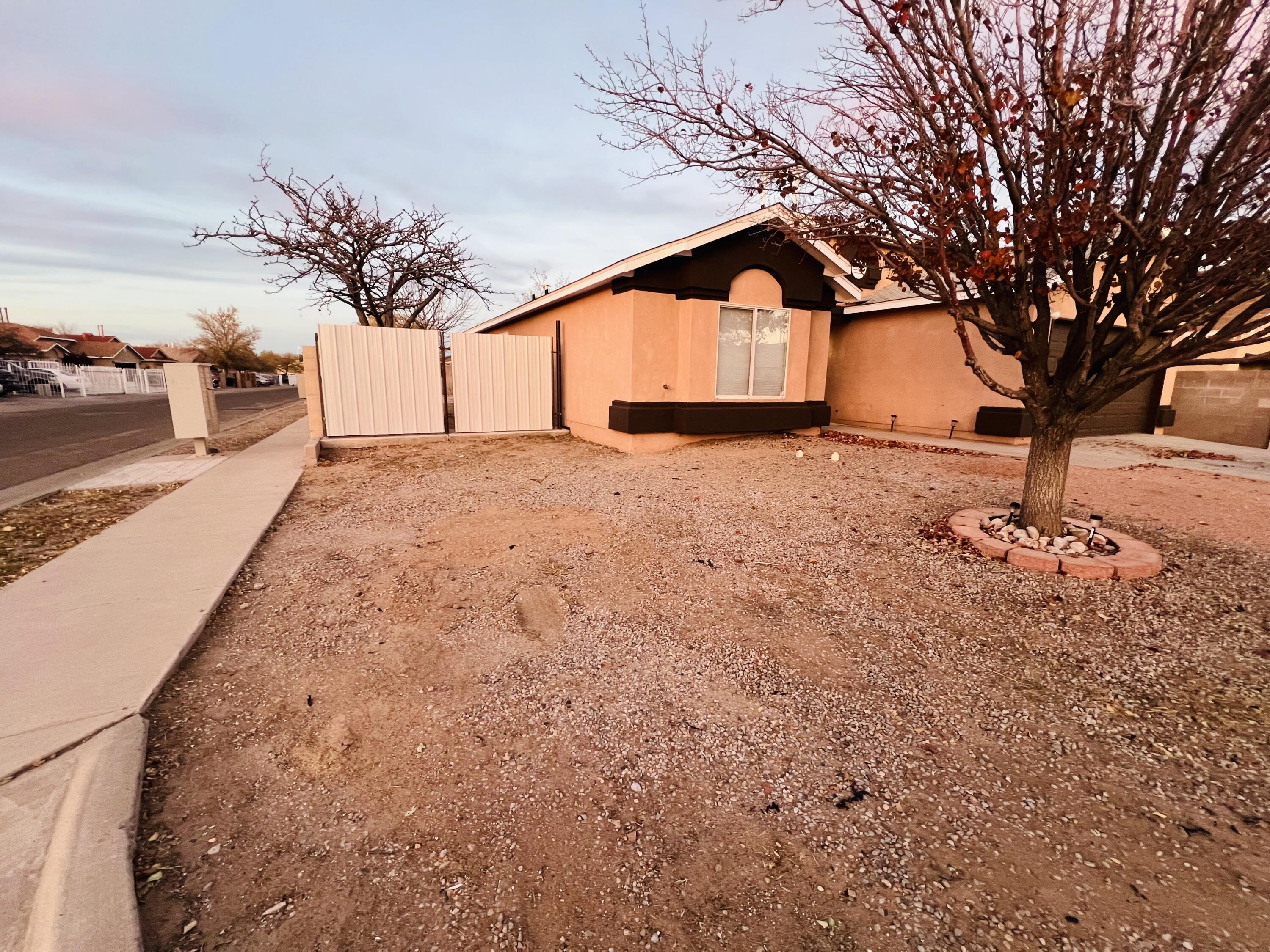 7615 AUTUMN SKY Road SW