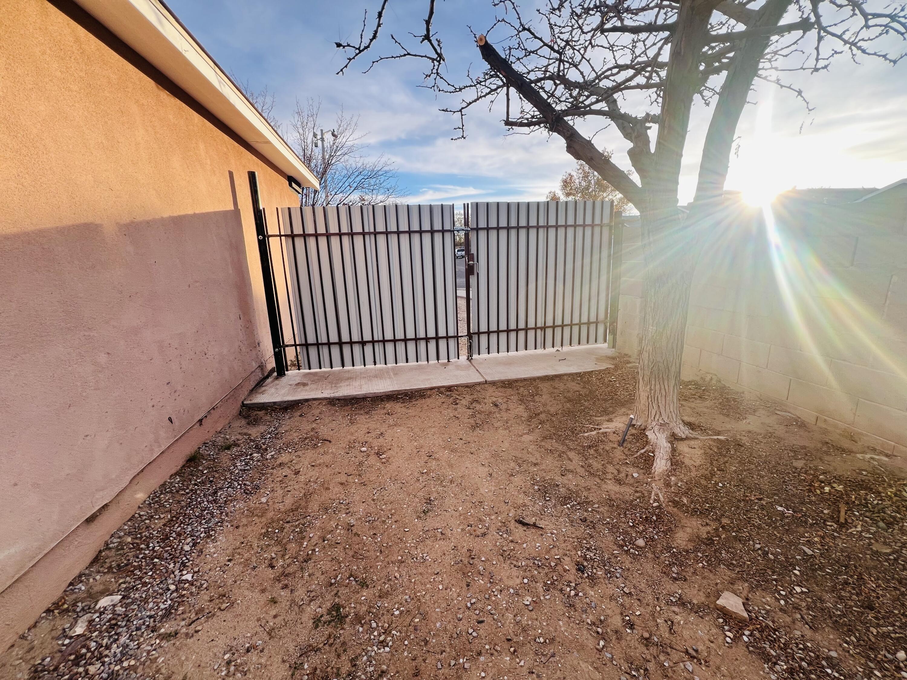 7615 AUTUMN SKY Road SW