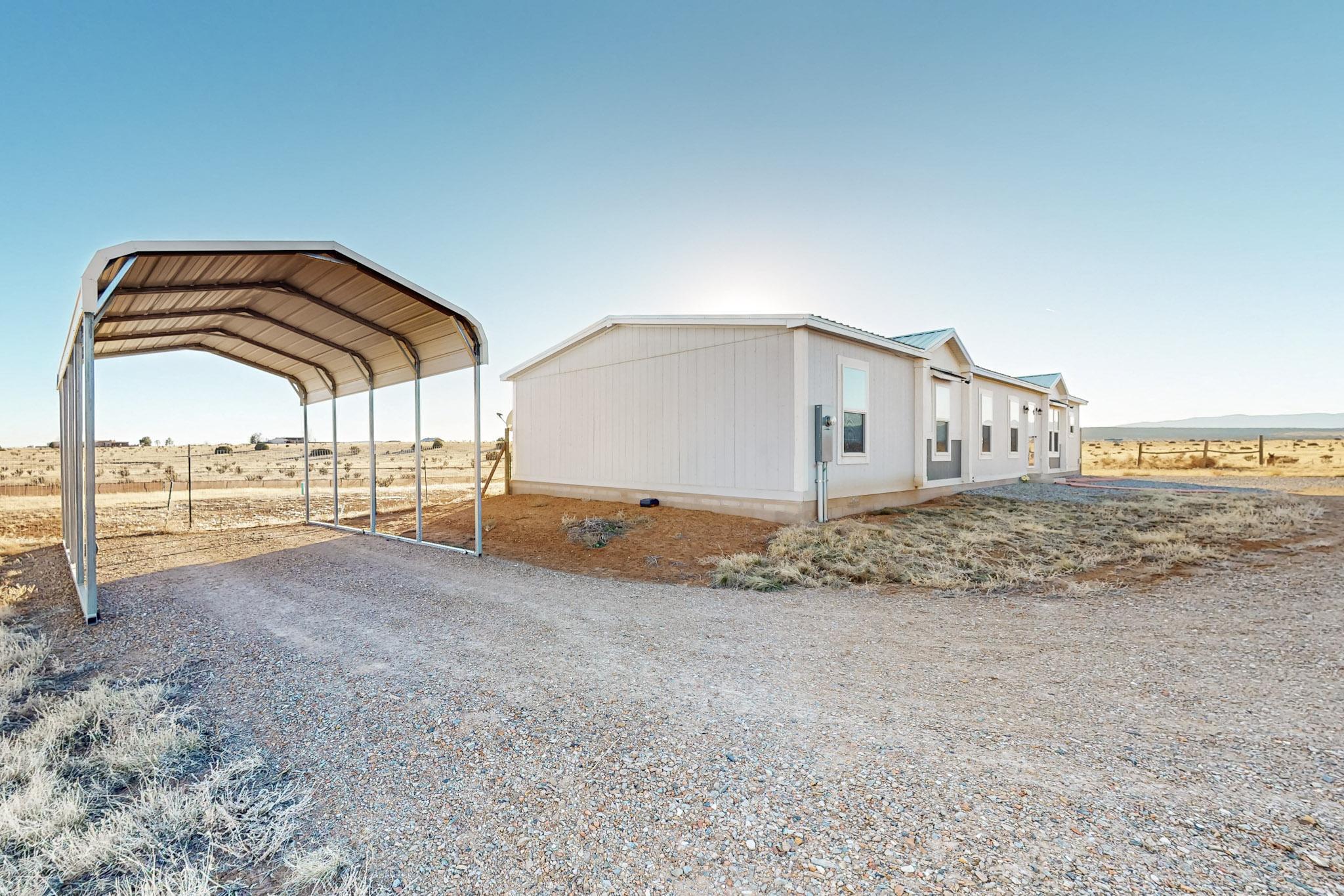 44 EQUESTRIAN PARK Road