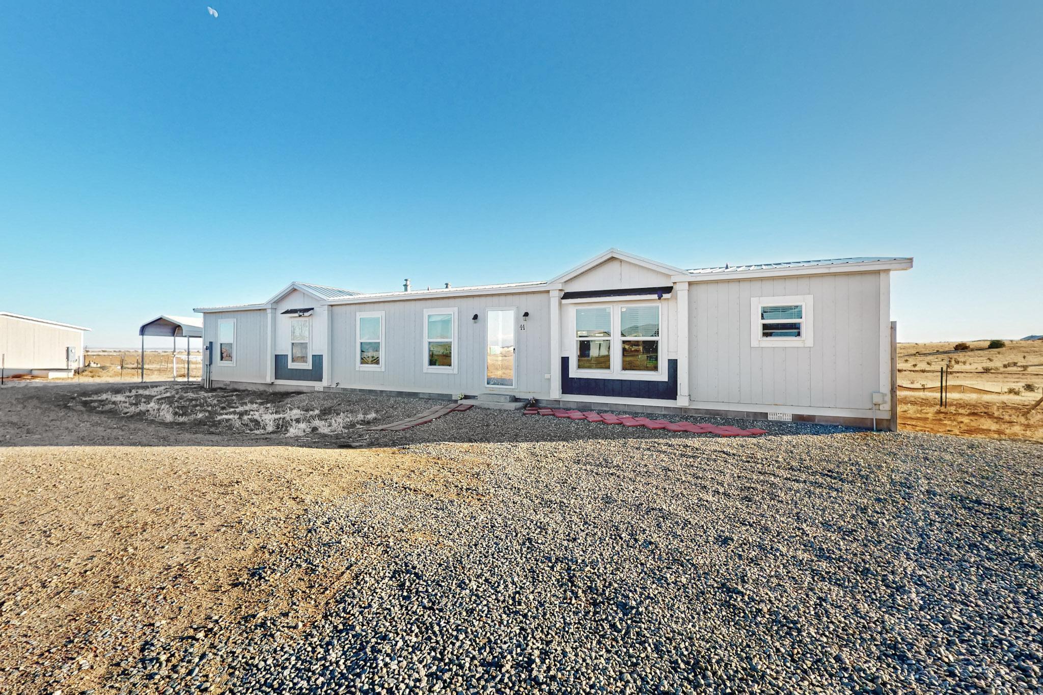 44 EQUESTRIAN PARK Road