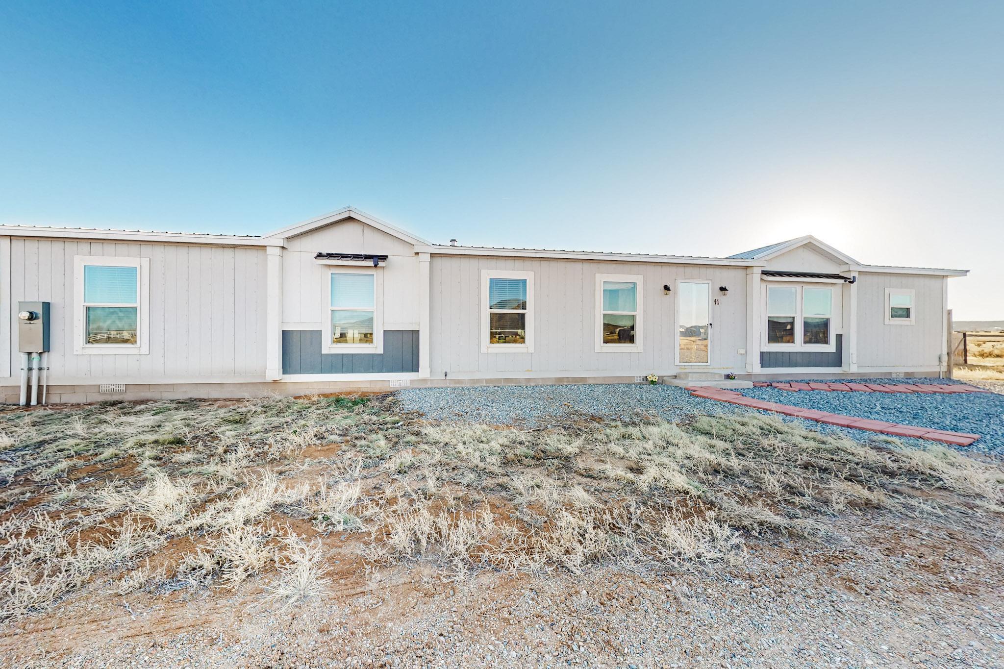 44 EQUESTRIAN PARK Road