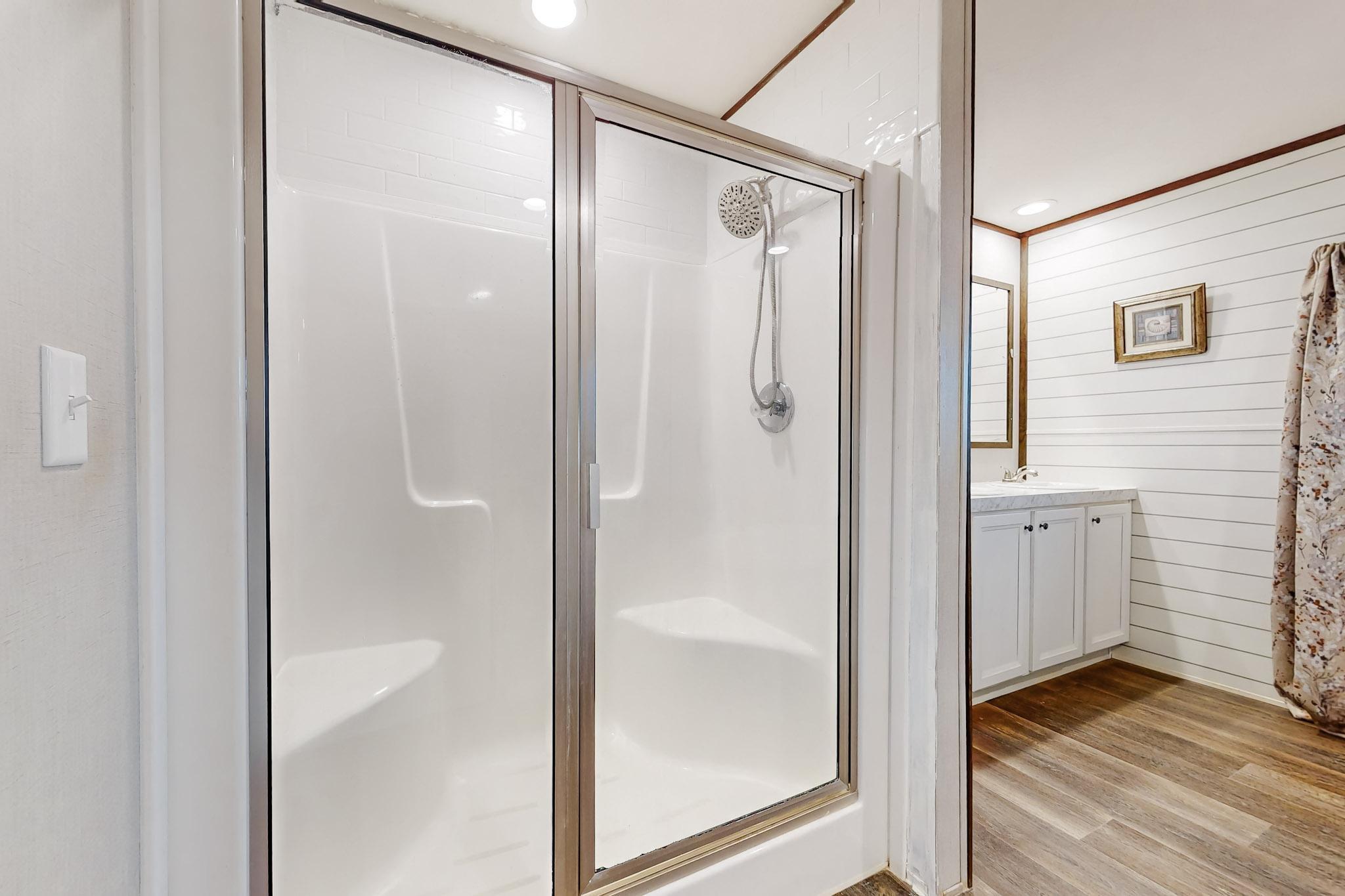 44 EQUESTRIAN PARK Road