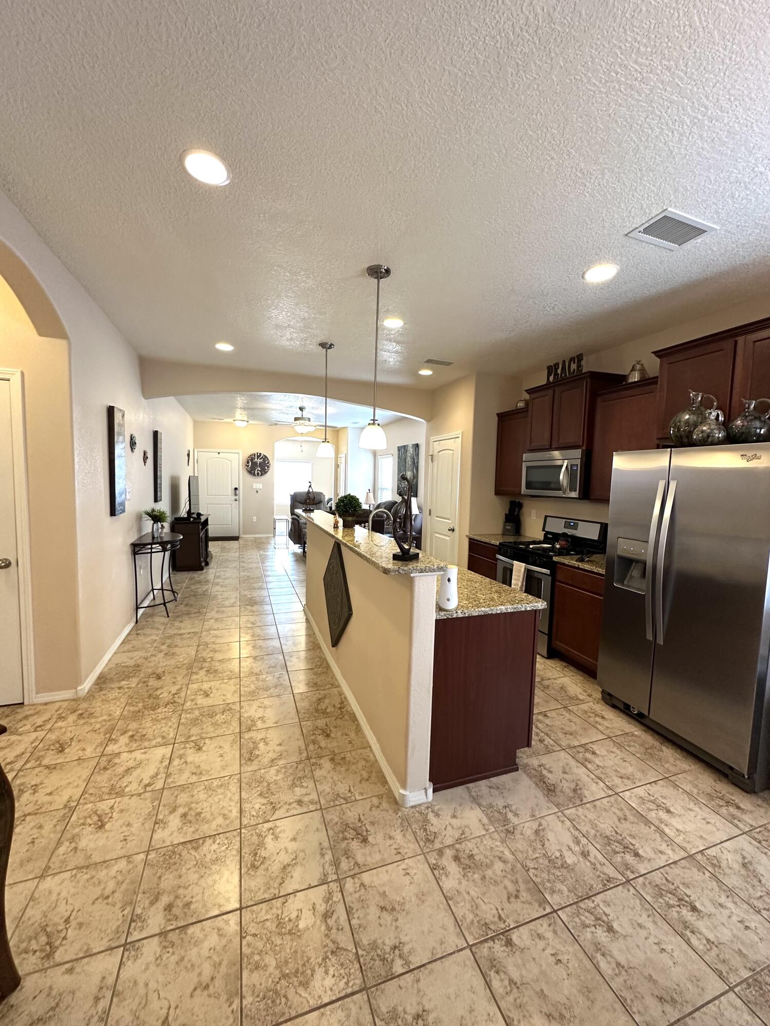 6015 MAFRAQ Avenue NW