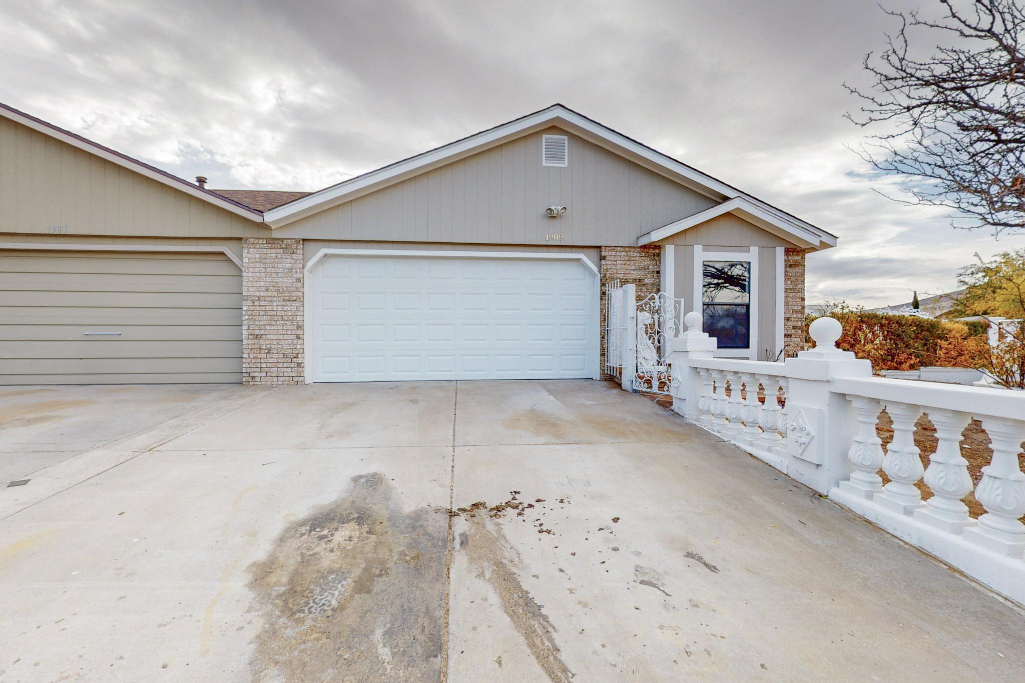 1989 Maestas Drive SW