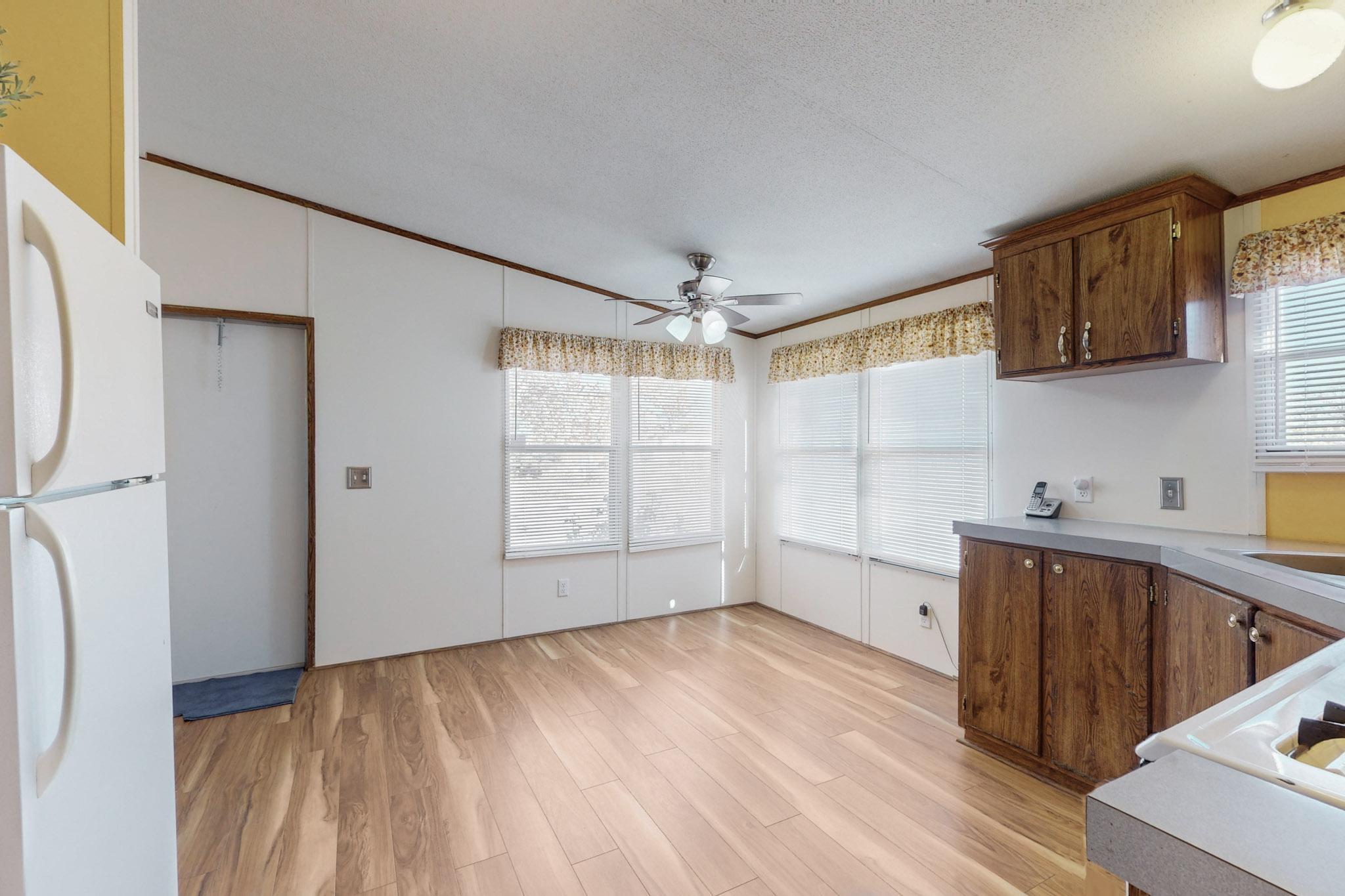 1527 Bryan Road