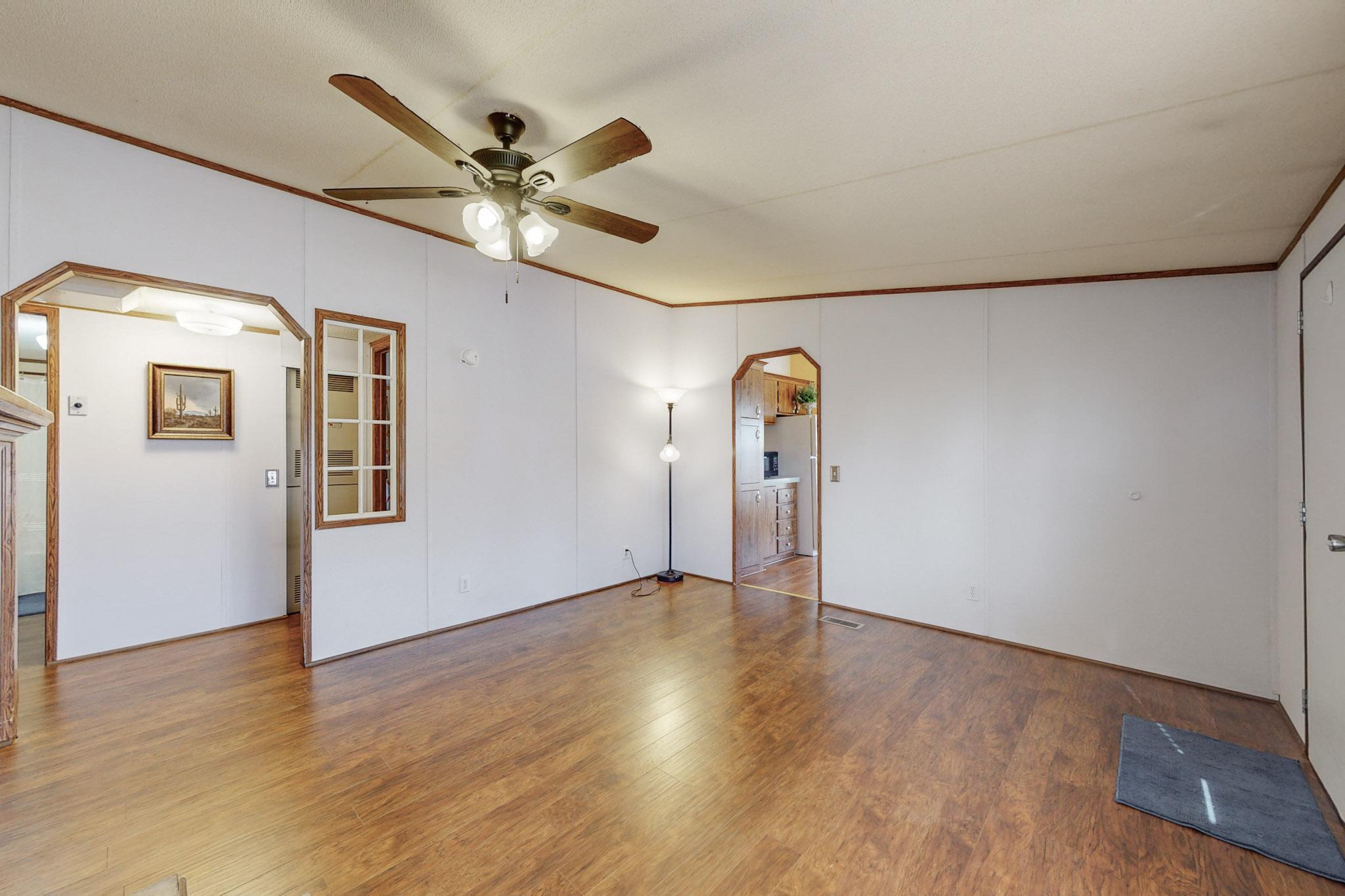 1527 Bryan Road