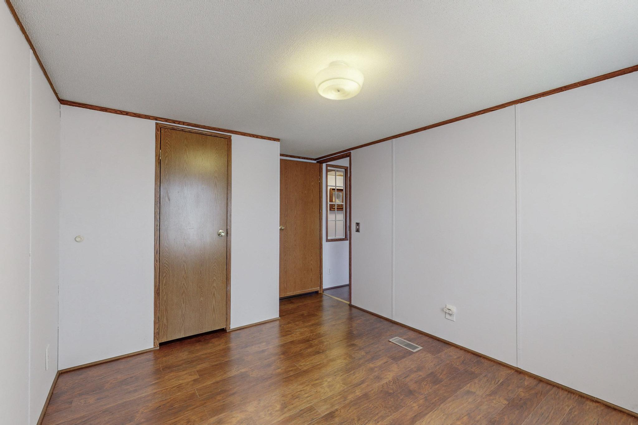 1527 Bryan Road