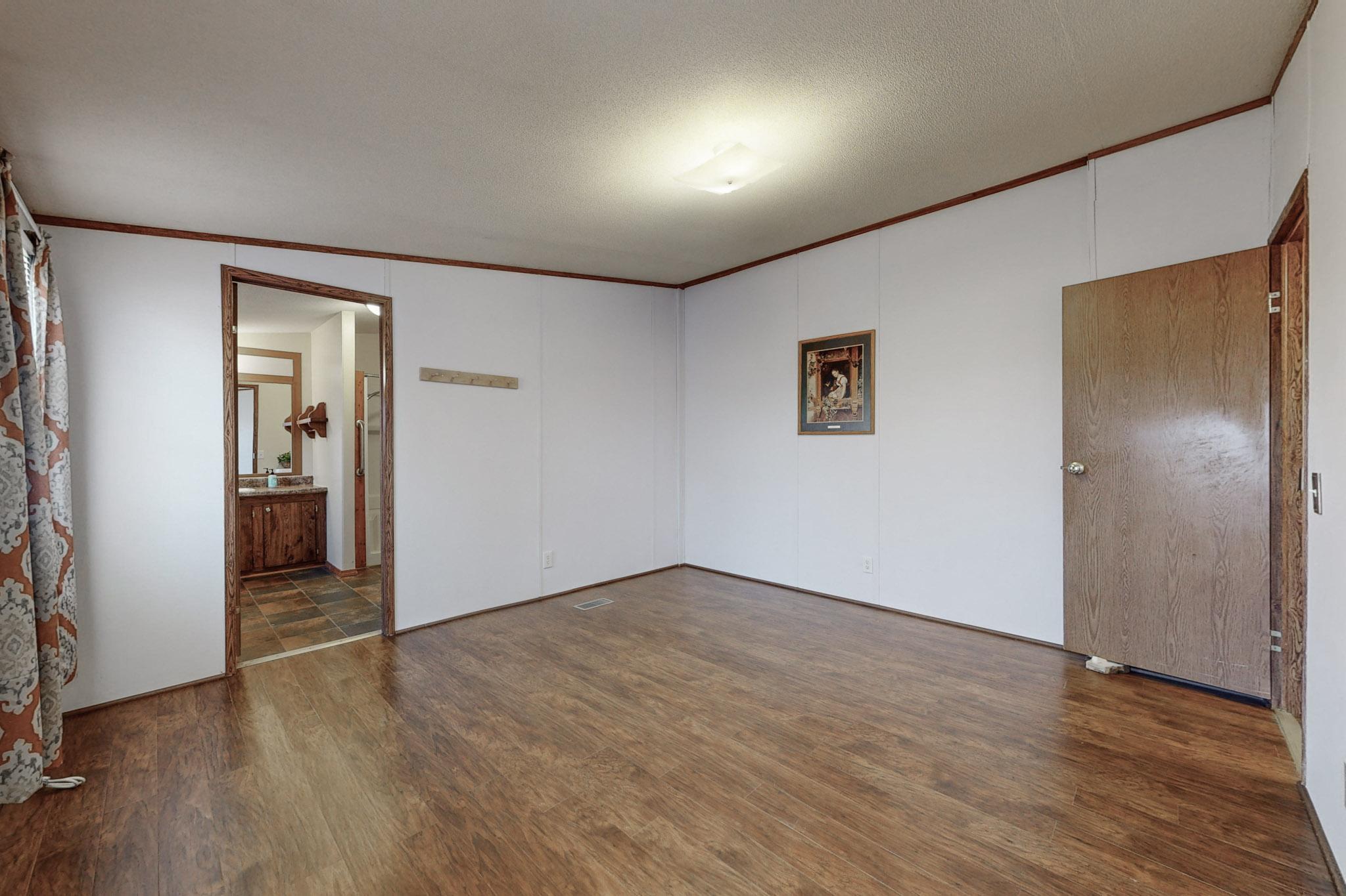 1527 Bryan Road