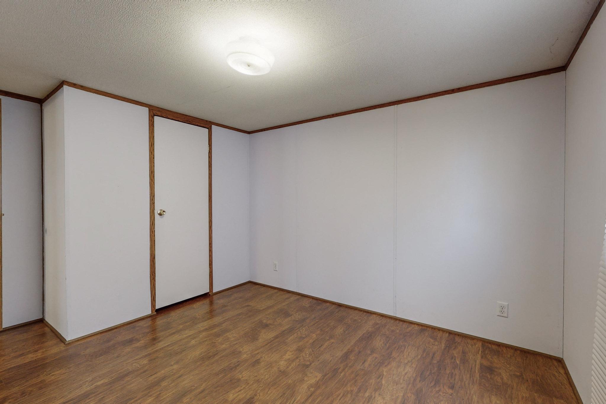 1527 Bryan Road