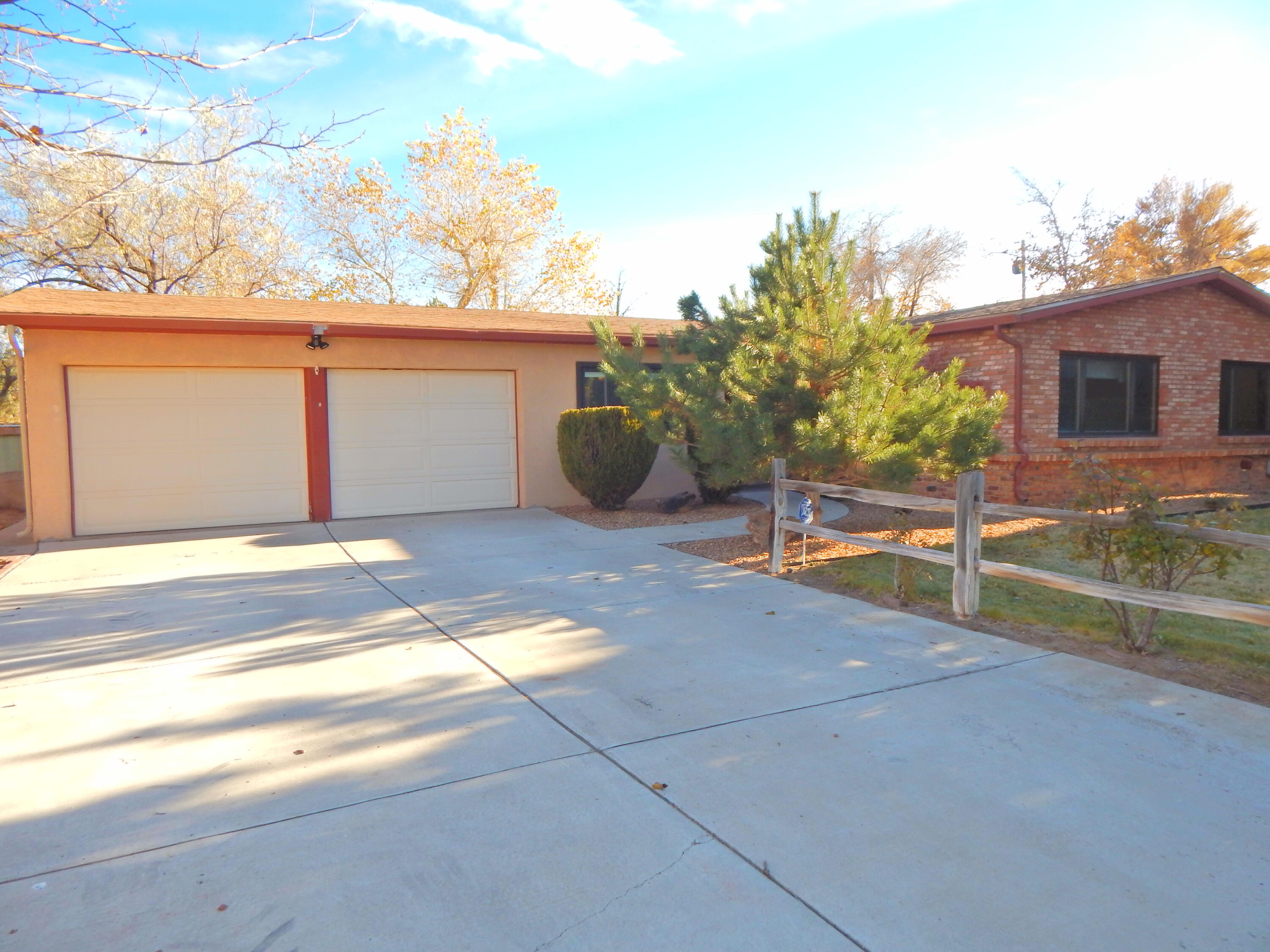 5643 CAMINO CANADA NW