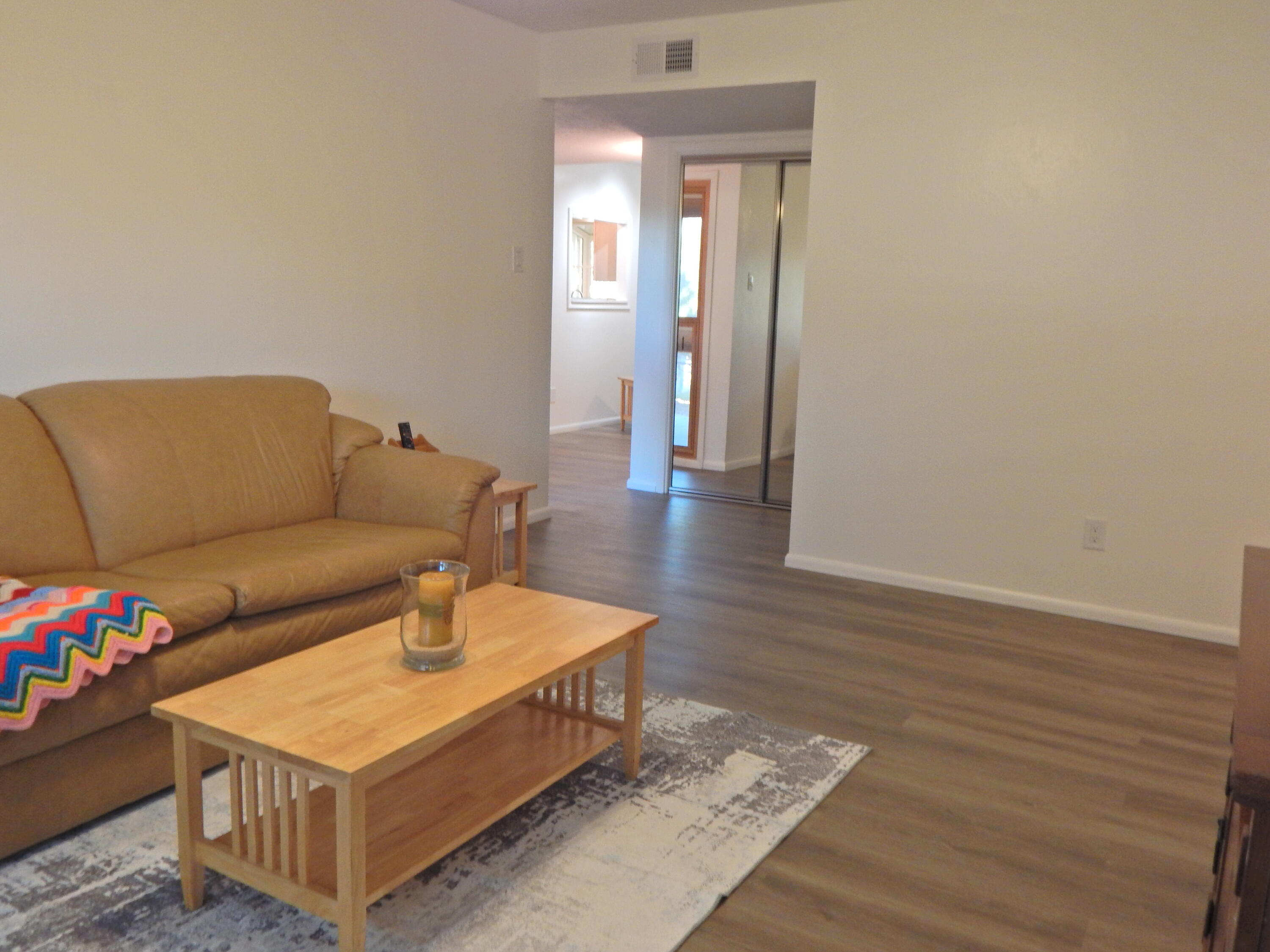 5643 CAMINO CANADA NW