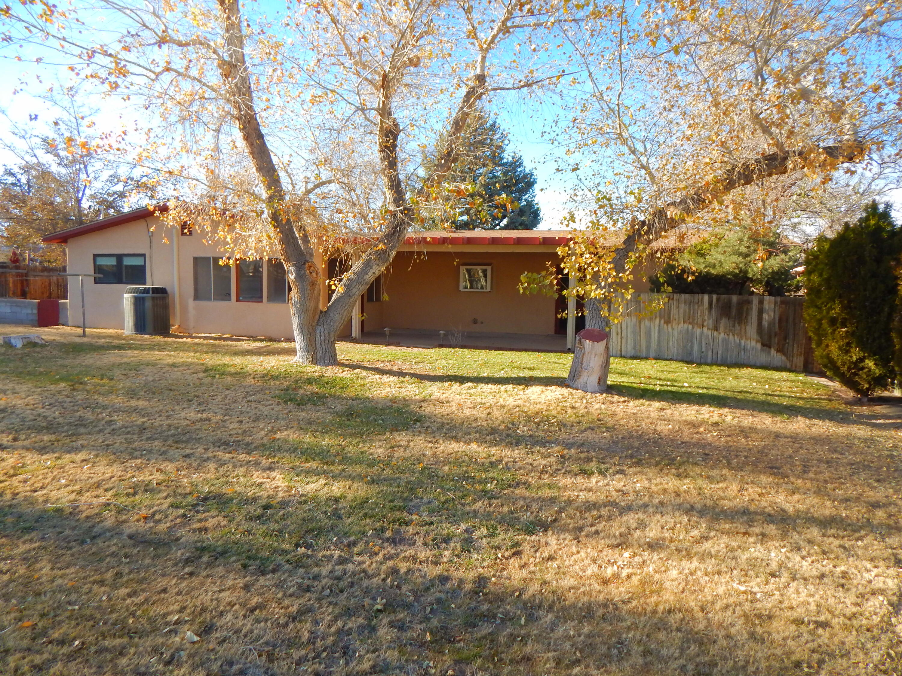 5643 CAMINO CANADA NW